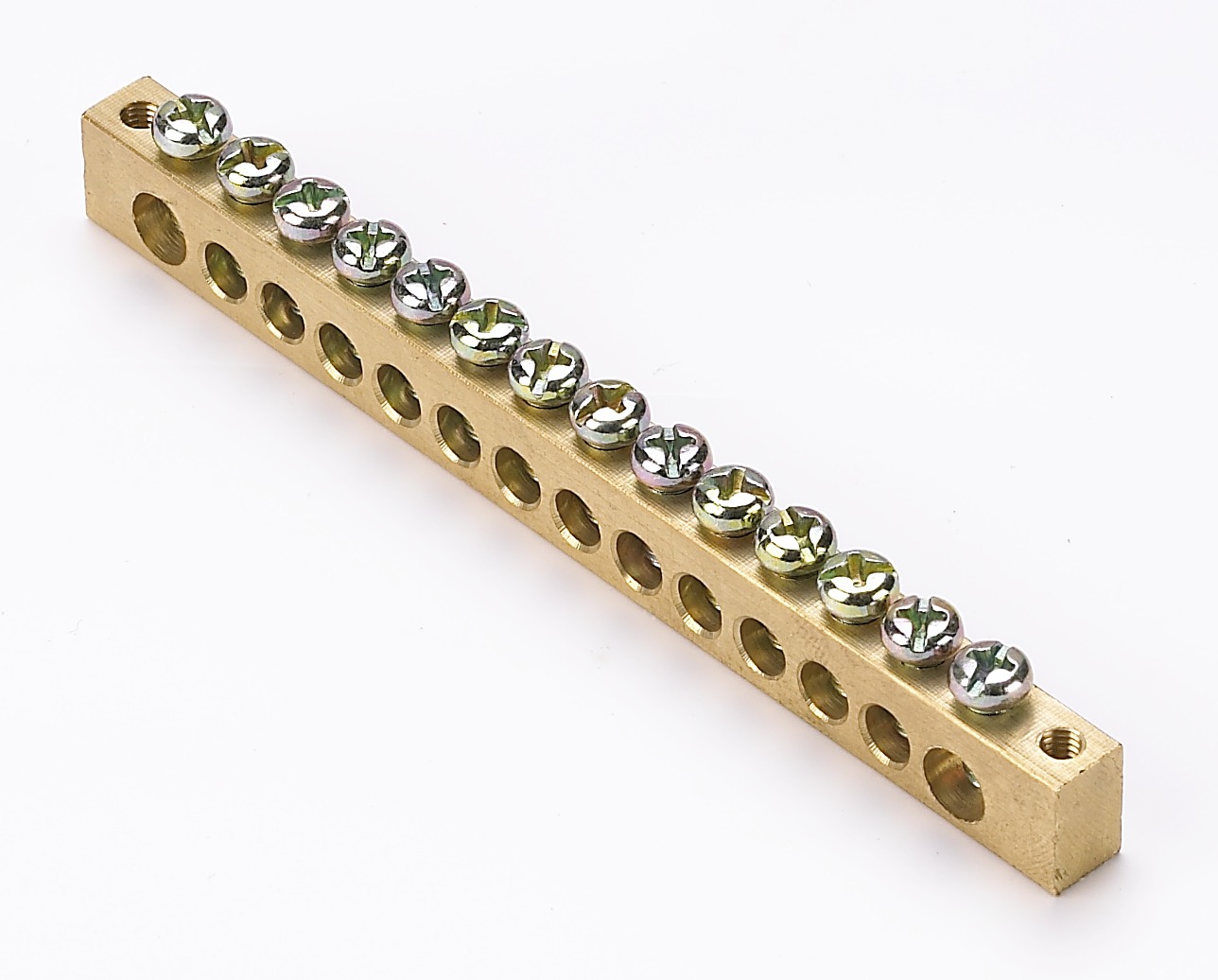 Image Description for https://tedi24.pro/itcmedia/images/20190424/32006DEK_SCHNEIDERELECTRIC_1.jpeg