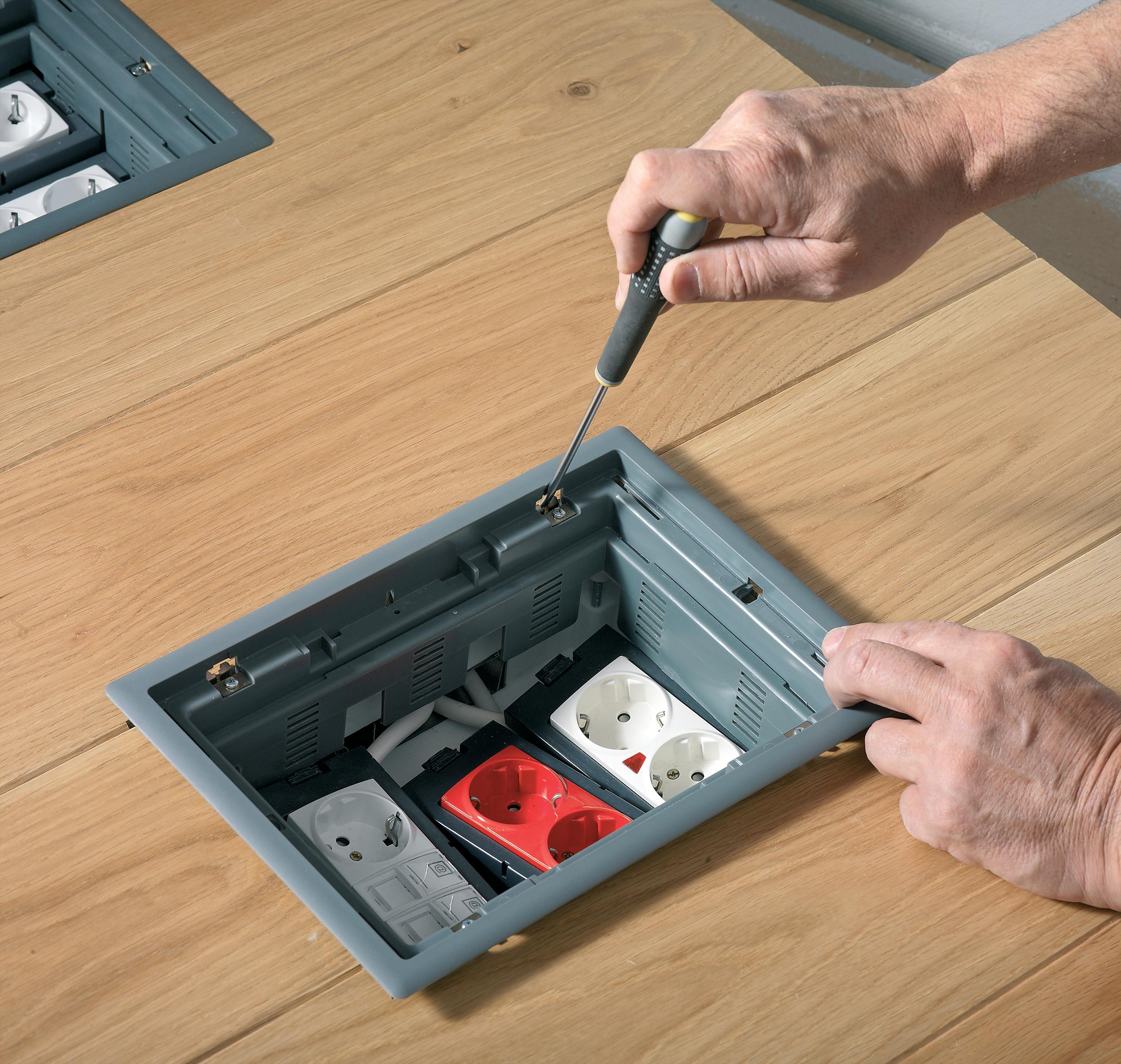 https://tedi24.pro/itcmedia/images/20190425/ISM50636_SCHNEIDERELECTRIC_1.jpeg Image Description for https://tedi24.pro/itcmedia/images/20190425/ISM50636_SCHNEIDERELECTRIC_1.jpeg