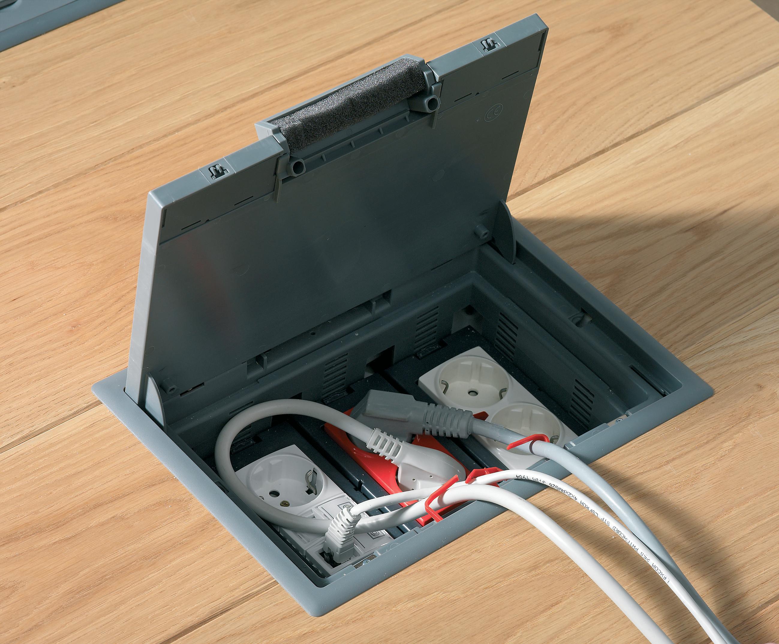 https://tedi24.pro/itcmedia/images/20190425/ISM50636_SCHNEIDERELECTRIC_4.jpeg Image Description for https://tedi24.pro/itcmedia/images/20190425/ISM50636_SCHNEIDERELECTRIC_4.jpeg