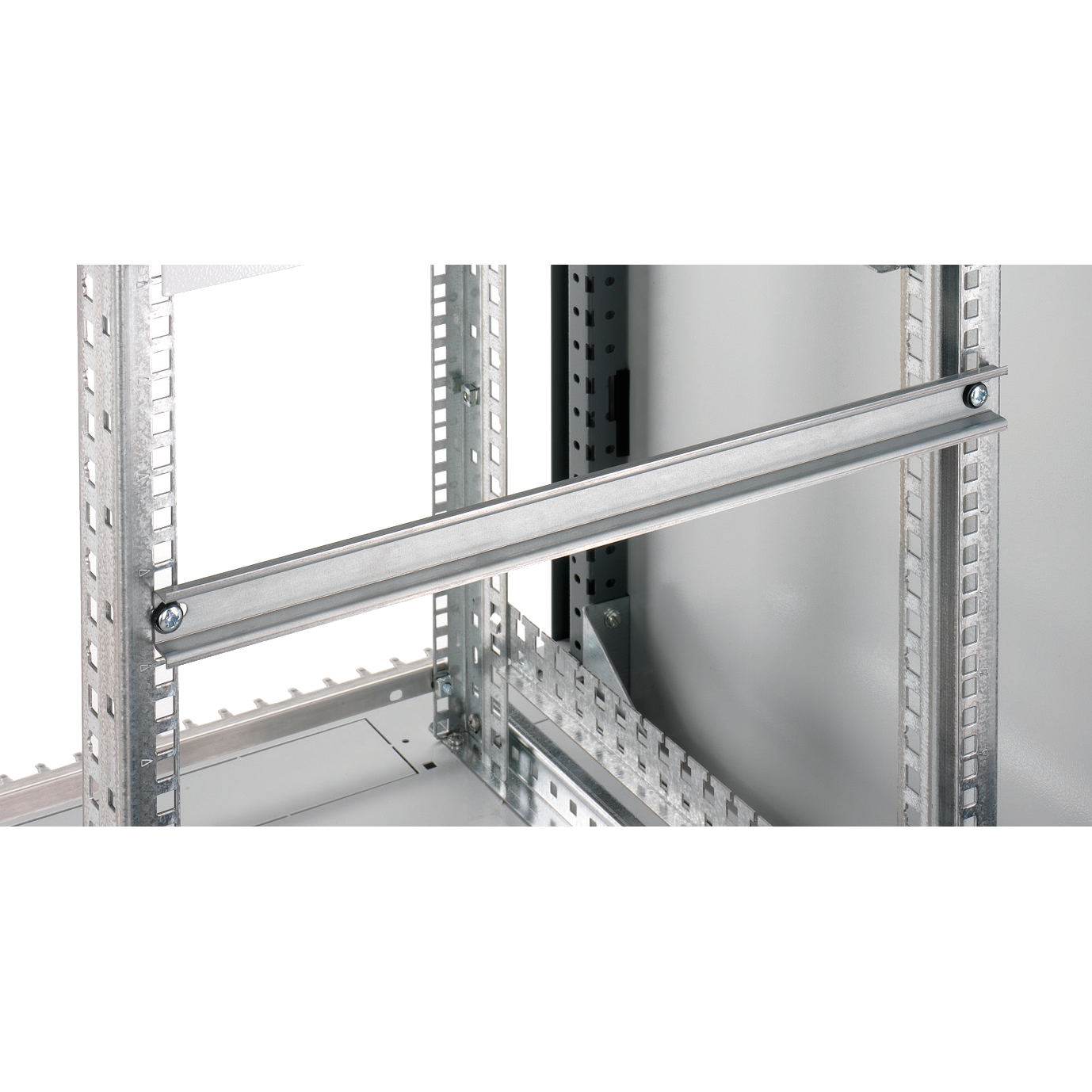 Image Description for https://tedi24.pro/itcmedia/images/20190425/NSYR19DN_SCHNEIDERELECTRIC_2.jpeg