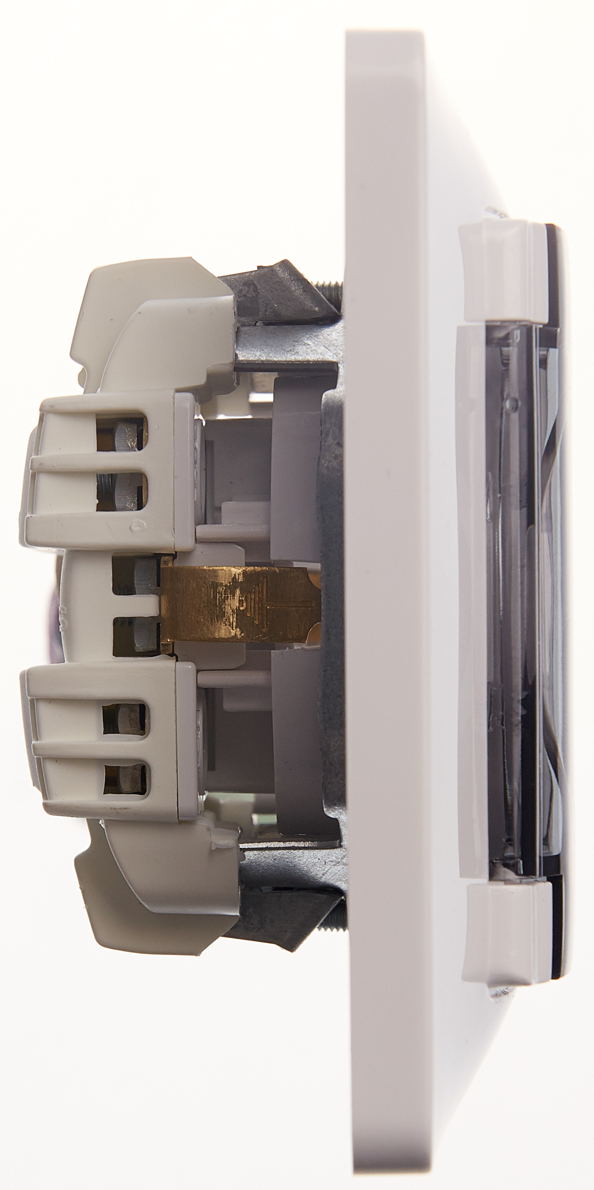 Image Description for https://tedi24.pro/itcmedia/images/20190426/GSL000148_SCHNEIDERELECTRIC_5.jpeg
