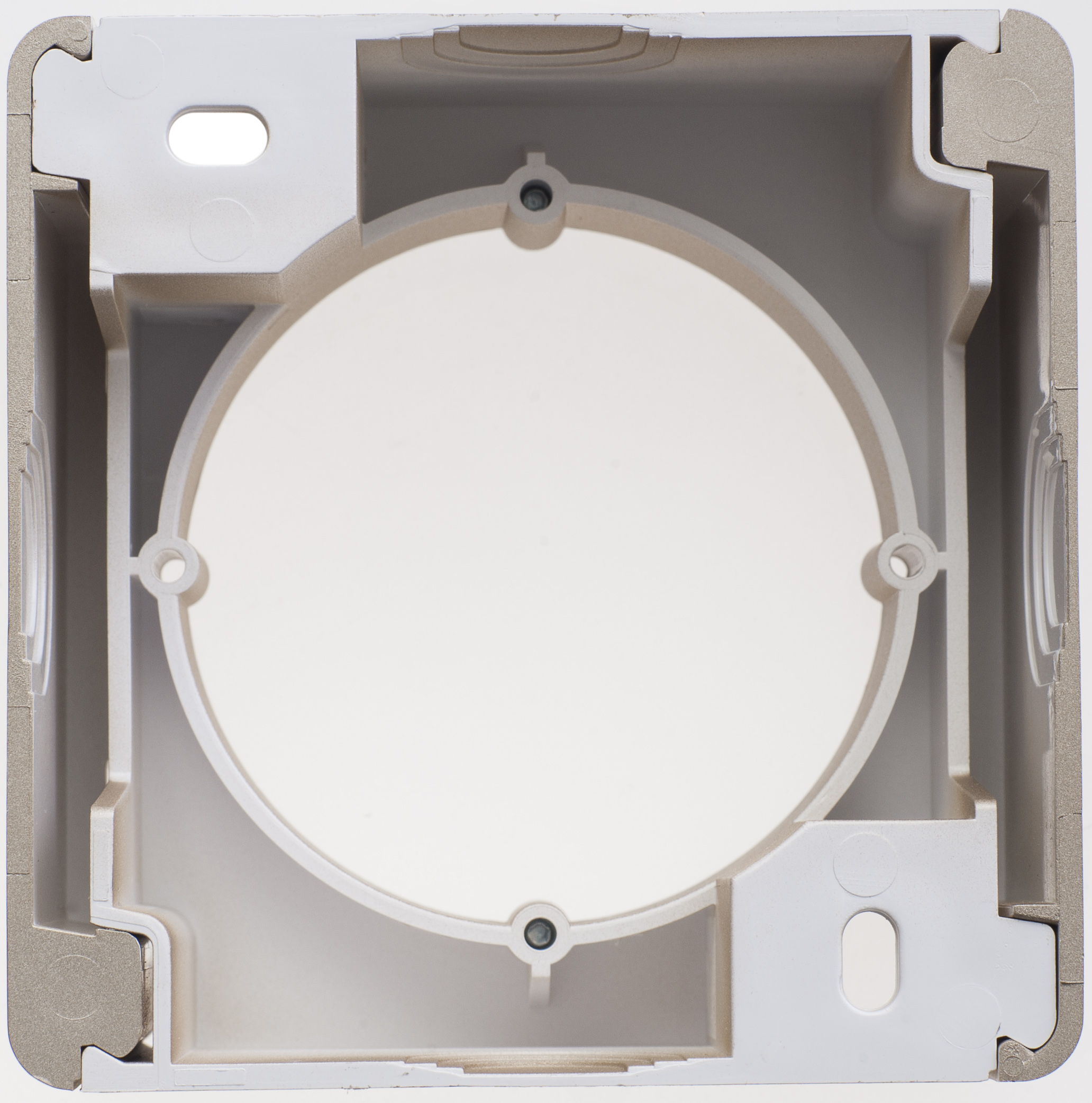 Image Description for https://tedi24.pro/itcmedia/images/20190426/GSL000400_SCHNEIDERELECTRIC_3.jpeg