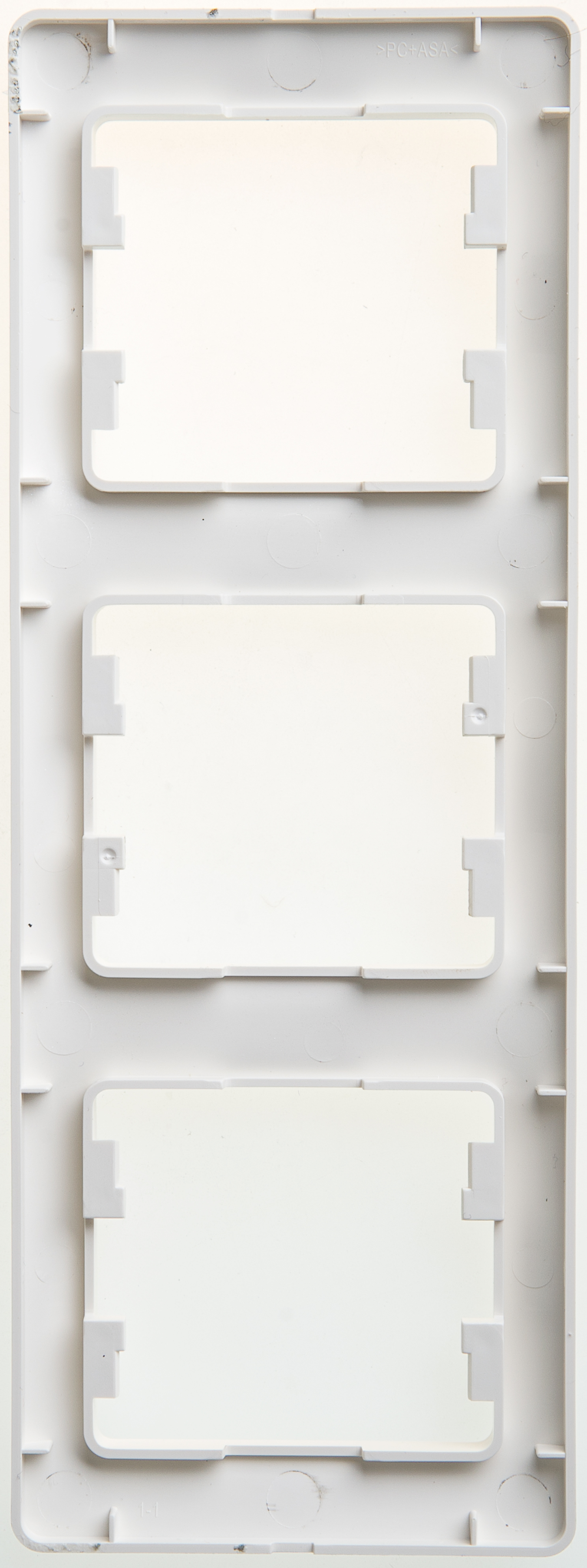 Image Description for https://tedi24.pro/itcmedia/images/20190426/GSL000607_SCHNEIDERELECTRIC_1.jpeg