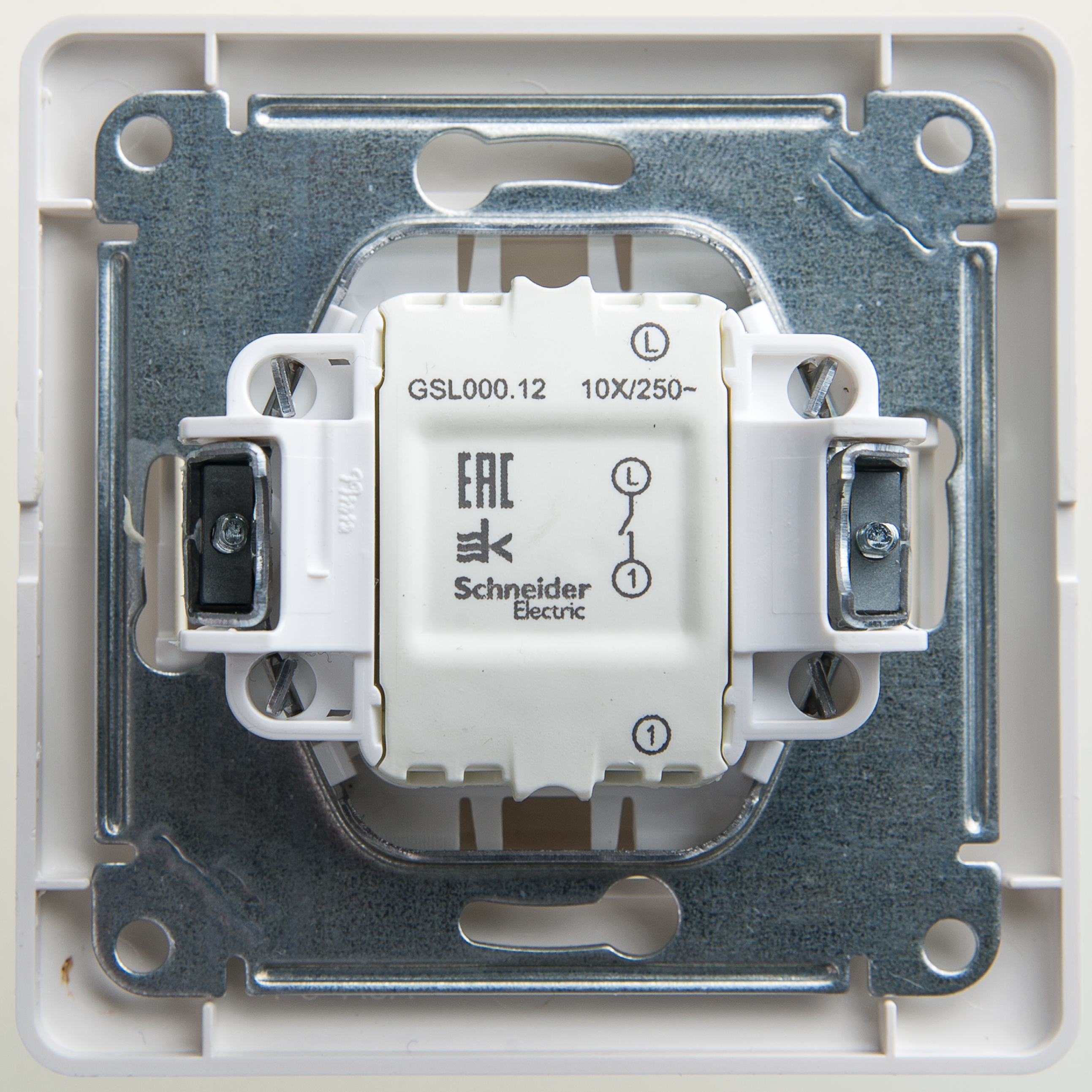 https://tedi24.pro/itcmedia/images/20190426/GSL000612_SCHNEIDERELECTRIC_2.jpeg Image Description for https://tedi24.pro/itcmedia/images/20190426/GSL000612_SCHNEIDERELECTRIC_2.jpeg