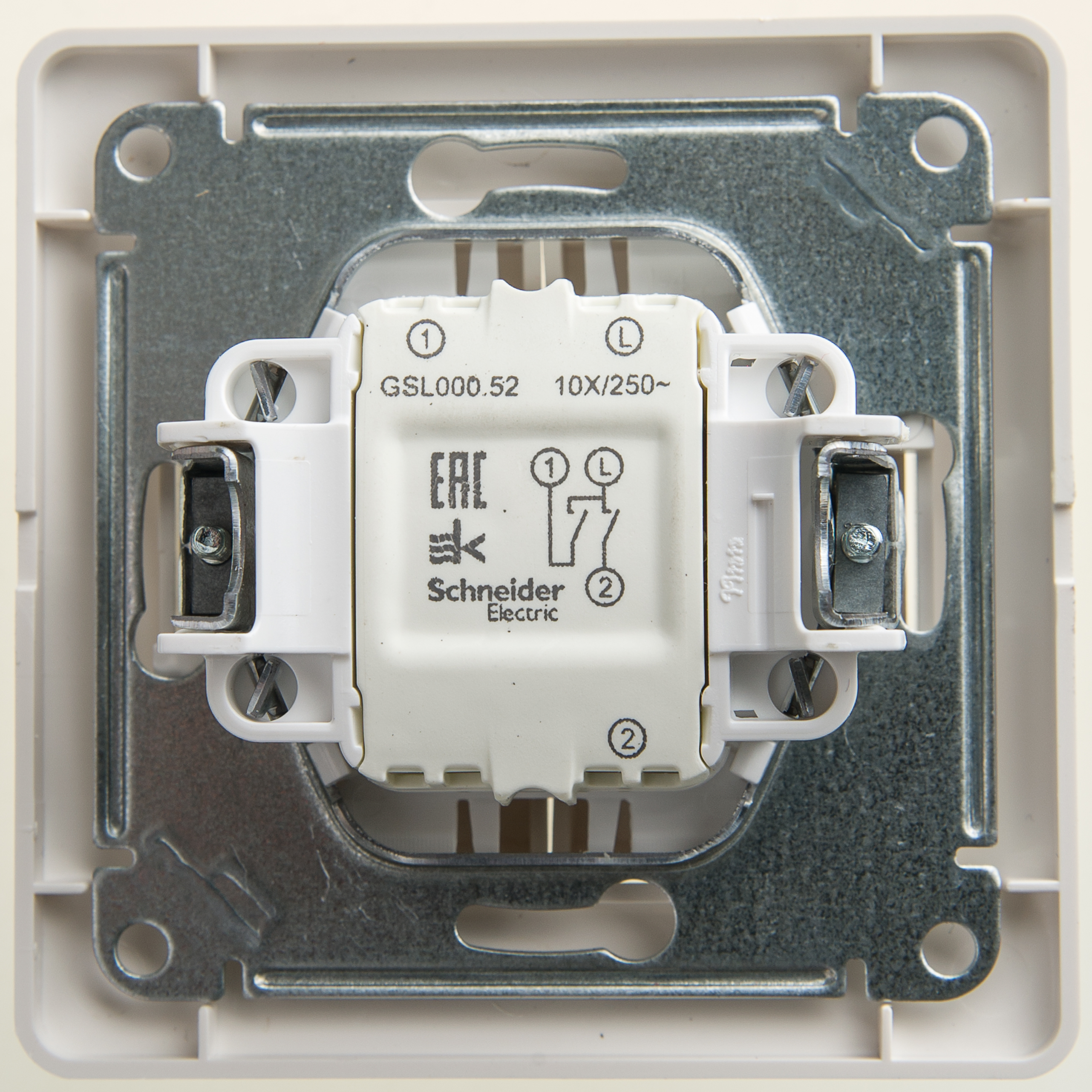 https://tedi24.pro/itcmedia/images/20190426/GSL000652_SCHNEIDERELECTRIC_2.jpeg Image Description for https://tedi24.pro/itcmedia/images/20190426/GSL000652_SCHNEIDERELECTRIC_2.jpeg