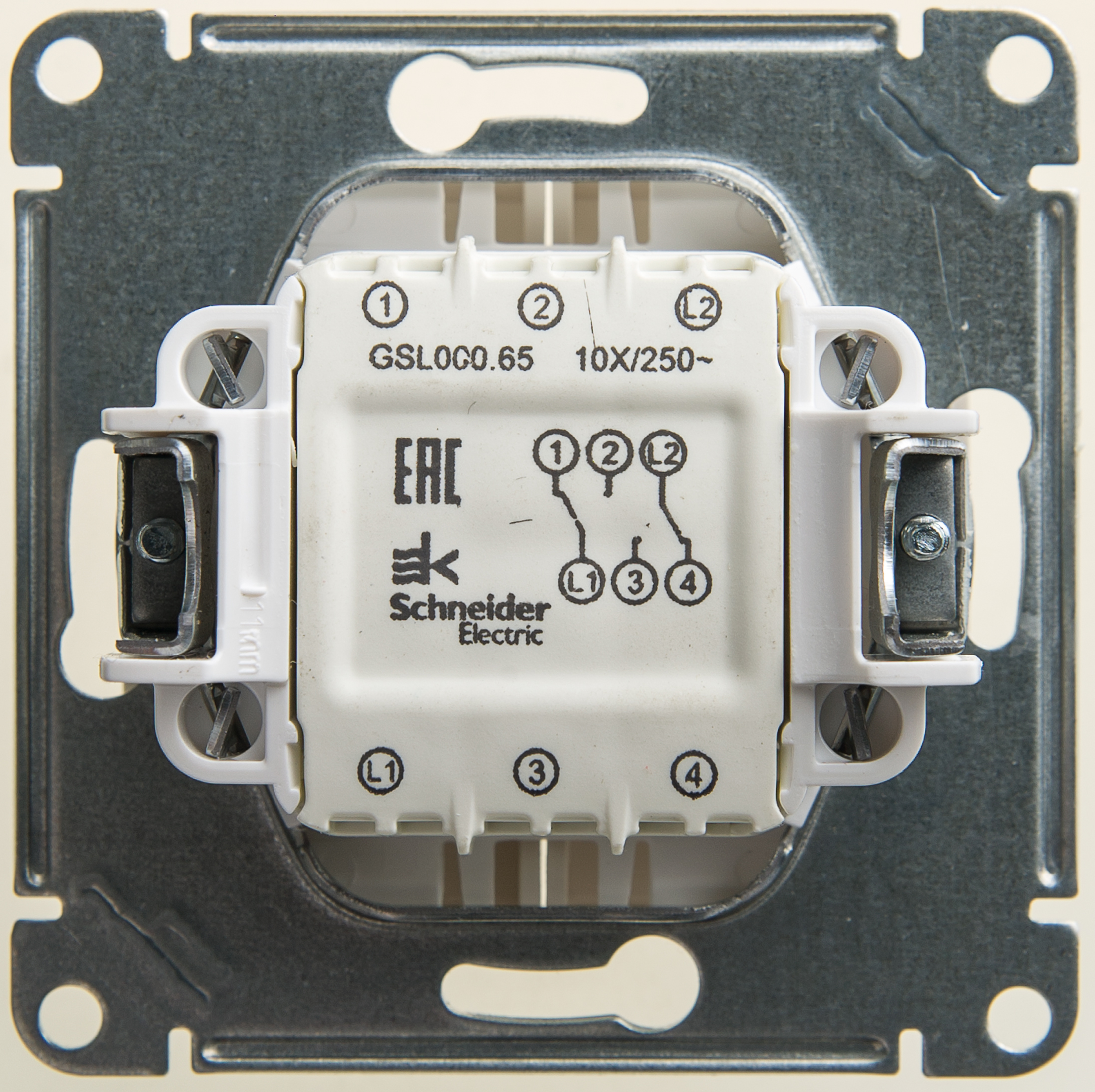 https://tedi24.pro/itcmedia/images/20190426/GSL000665_SCHNEIDERELECTRIC_3.jpeg Image Description for https://tedi24.pro/itcmedia/images/20190426/GSL000665_SCHNEIDERELECTRIC_3.jpeg