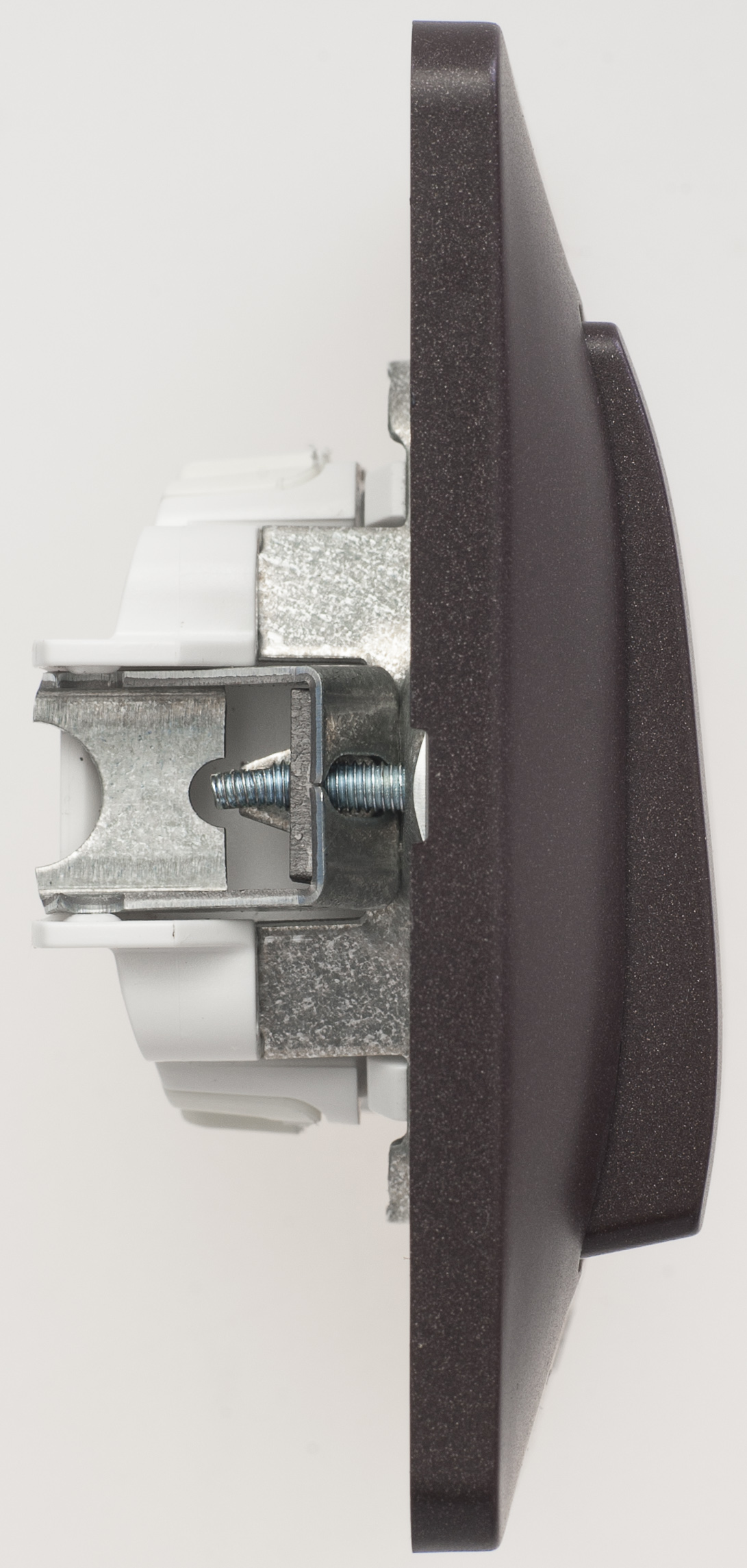 Image Description for https://tedi24.pro/itcmedia/images/20190426/GSL000812_SCHNEIDERELECTRIC_7.jpeg