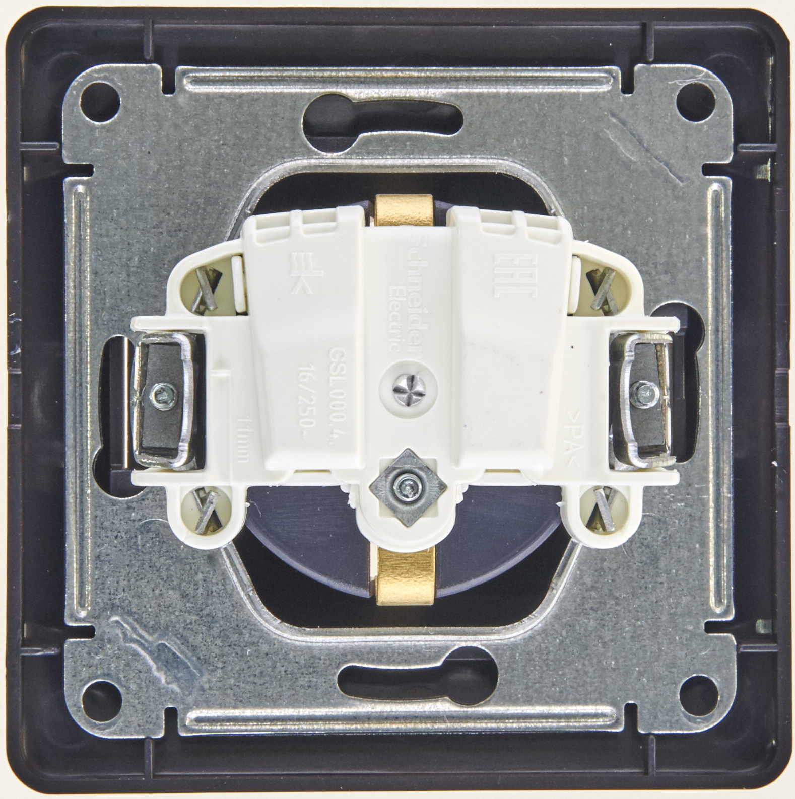 https://tedi24.pro/itcmedia/images/20190426/GSL000842_SCHNEIDERELECTRIC_3.jpeg Image Description for https://tedi24.pro/itcmedia/images/20190426/GSL000842_SCHNEIDERELECTRIC_3.jpeg