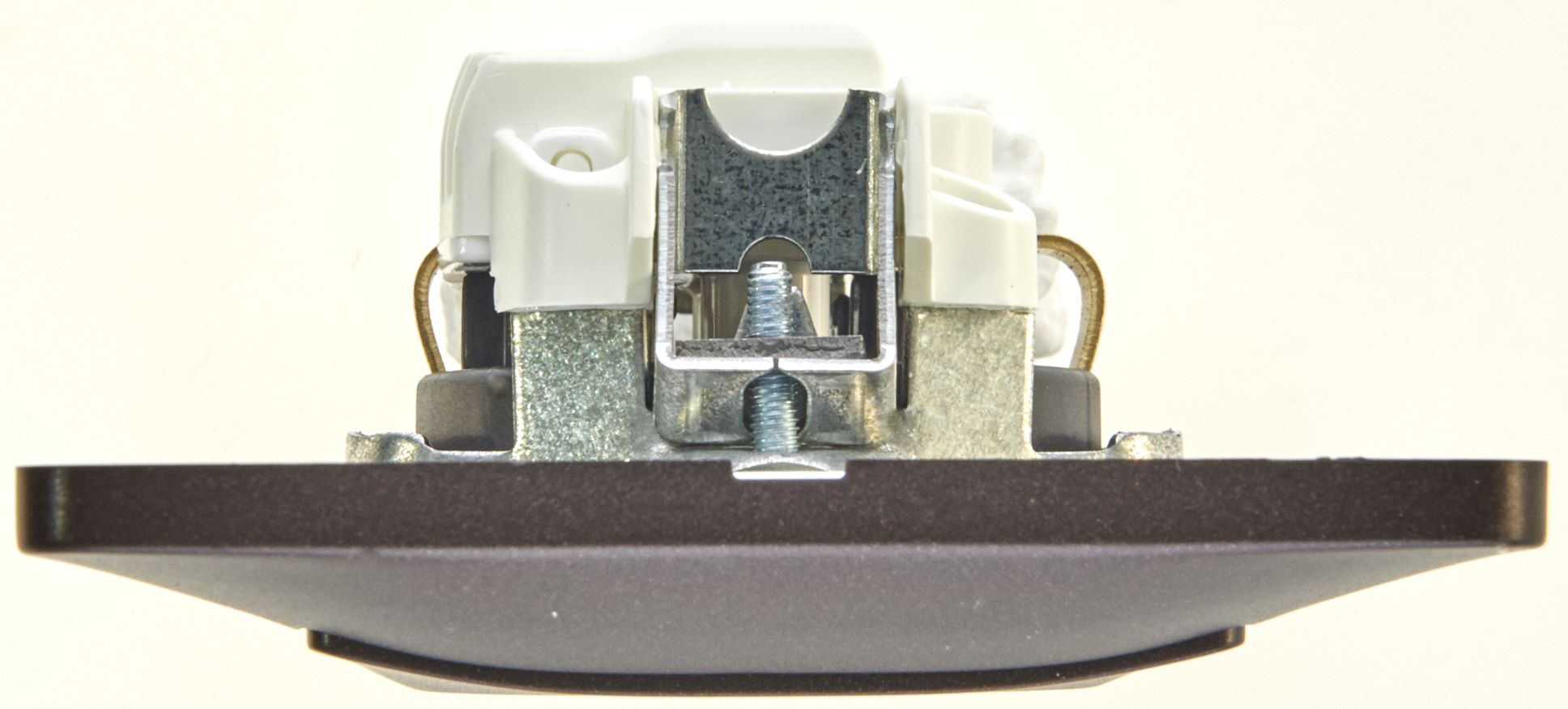 https://tedi24.pro/itcmedia/images/20190426/GSL000842_SCHNEIDERELECTRIC_5.jpeg Image Description for https://tedi24.pro/itcmedia/images/20190426/GSL000842_SCHNEIDERELECTRIC_5.jpeg