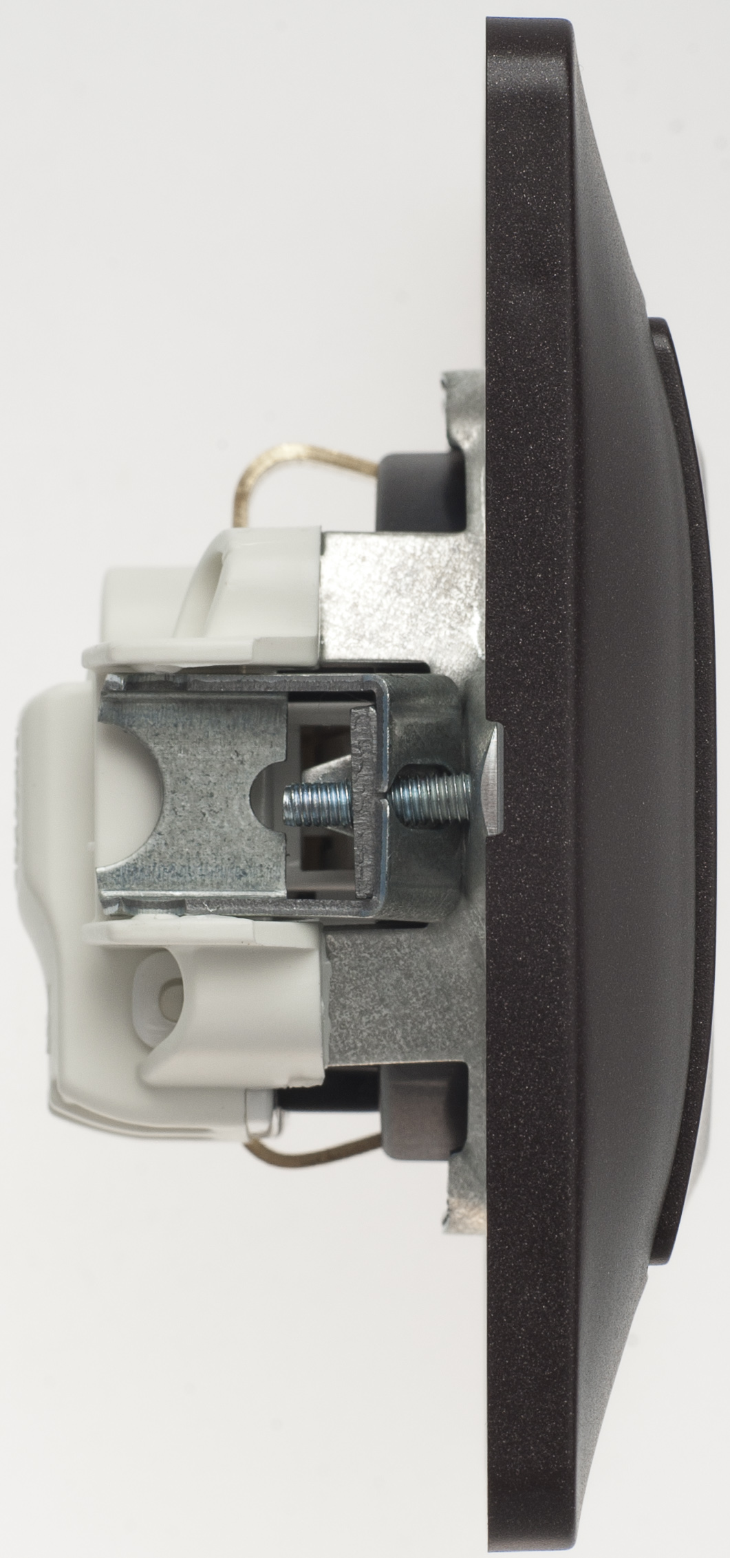 Image Description for https://tedi24.pro/itcmedia/images/20190426/GSL000844_SCHNEIDERELECTRIC_4.jpeg