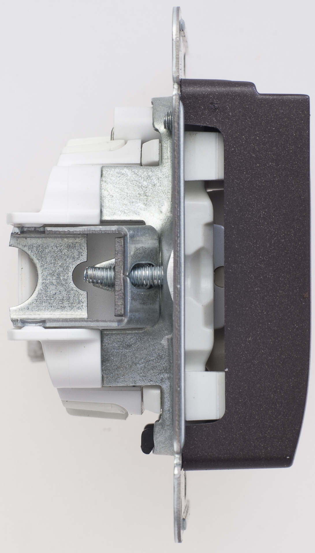 https://tedi24.pro/itcmedia/images/20190426/GSL000869_SCHNEIDERELECTRIC_4.jpeg Image Description for https://tedi24.pro/itcmedia/images/20190426/GSL000869_SCHNEIDERELECTRIC_4.jpeg