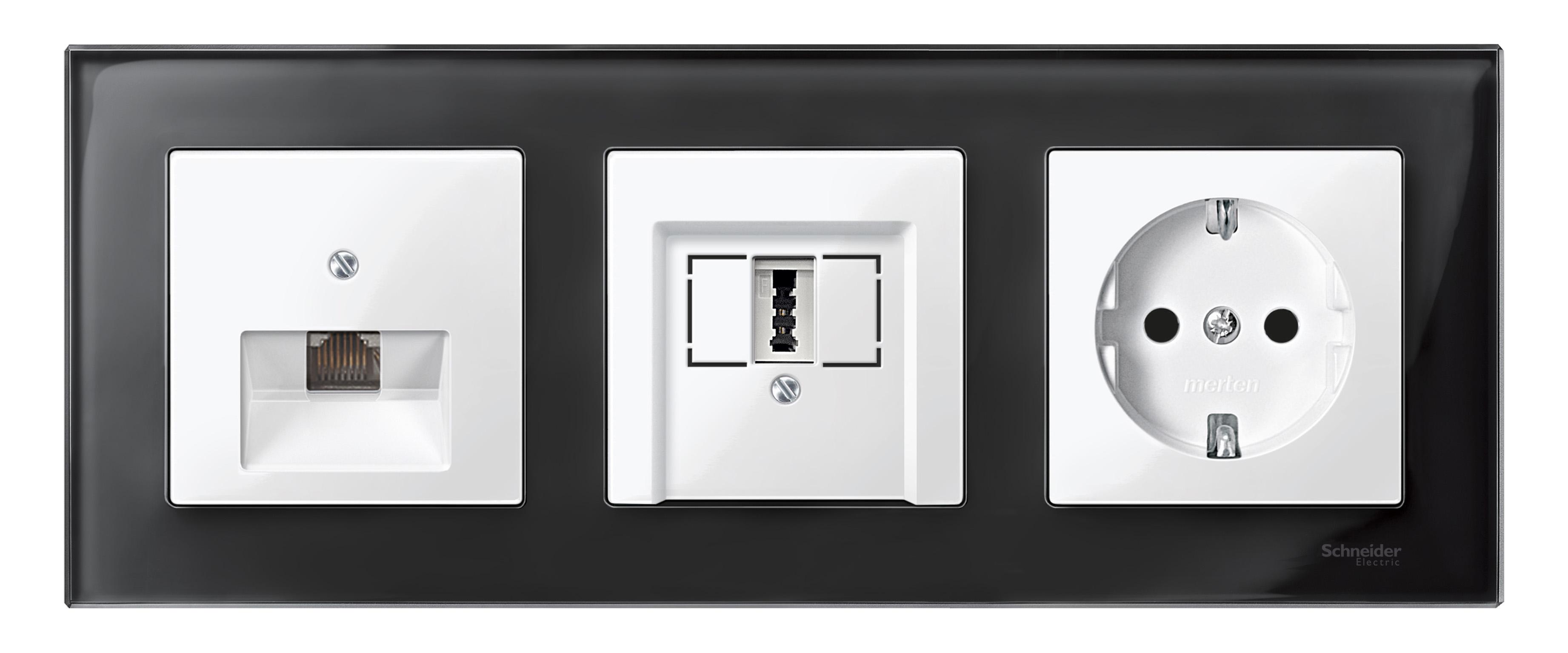 Image Description for https://tedi24.pro/itcmedia/images/20190426/MTN296019_SCHNEIDERELECTRIC_8.jpeg
