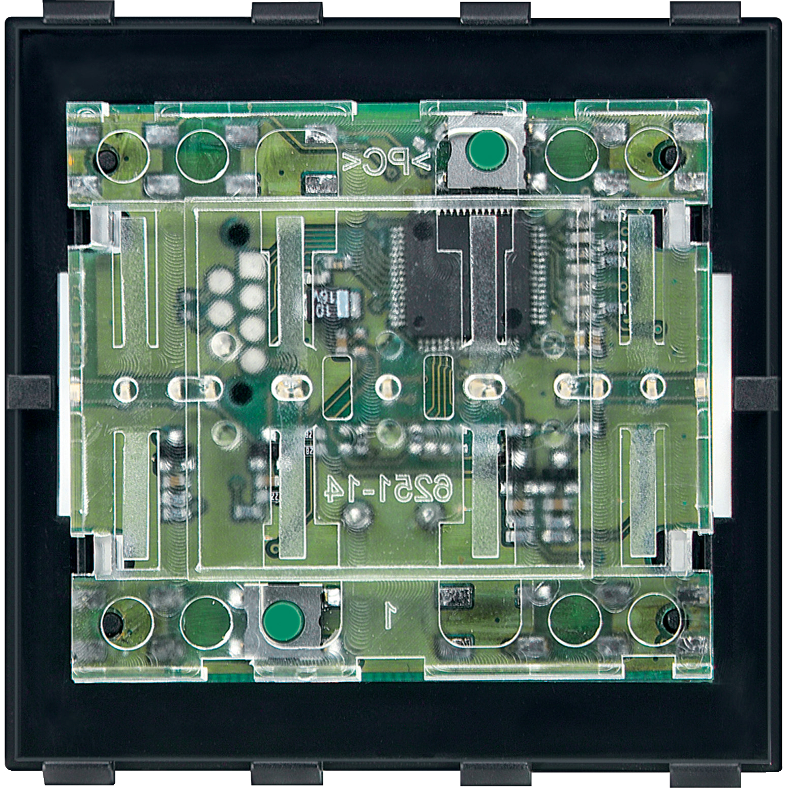 Image Description for https://tedi24.pro/itcmedia/images/20190426/MTN626199_SCHNEIDERELECTRIC_1.jpeg