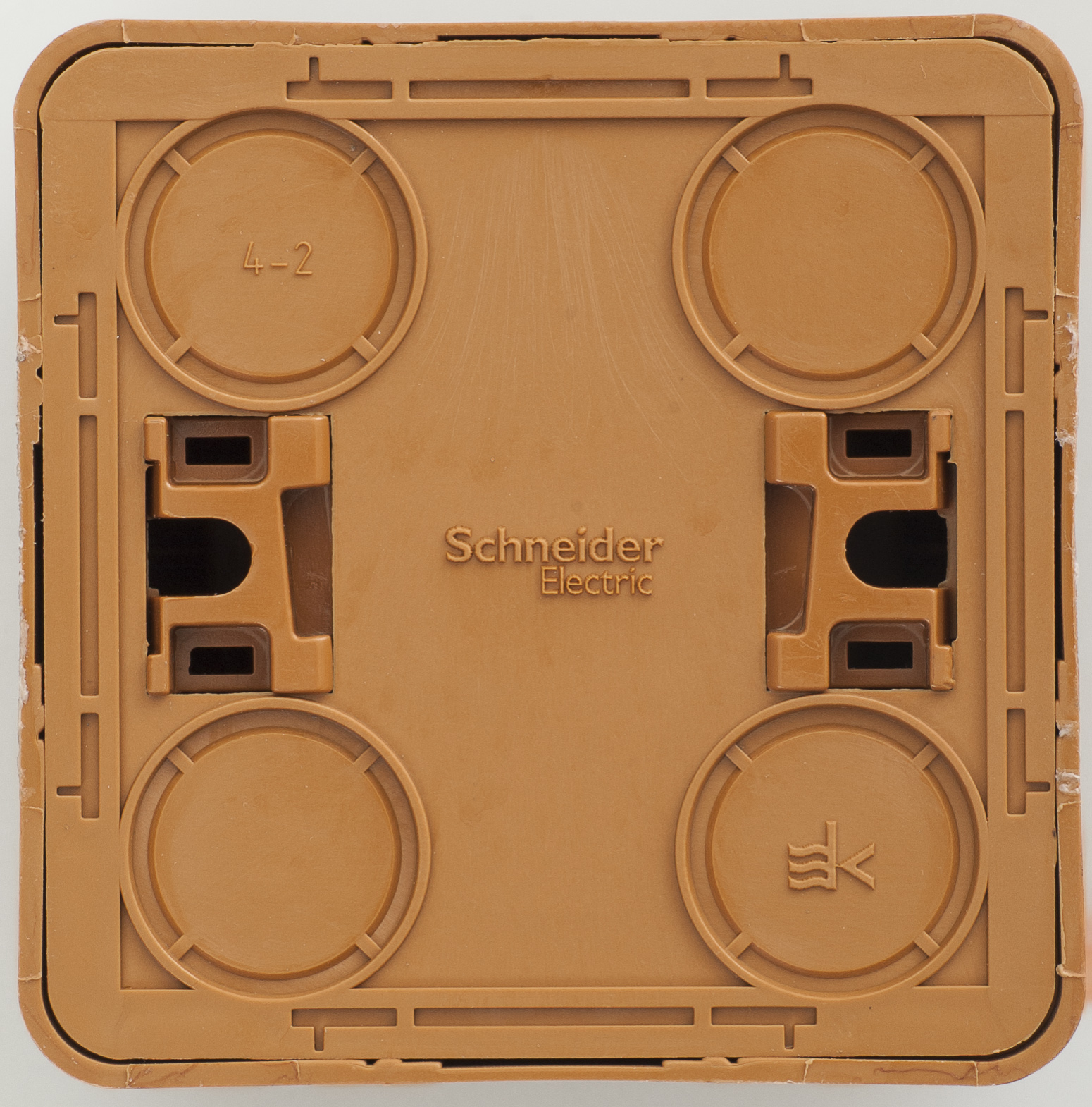 https://tedi24.pro/itcmedia/images/20190426/PA16004T_SCHNEIDERELECTRIC_2.jpeg Image Description for https://tedi24.pro/itcmedia/images/20190426/PA16004T_SCHNEIDERELECTRIC_2.jpeg