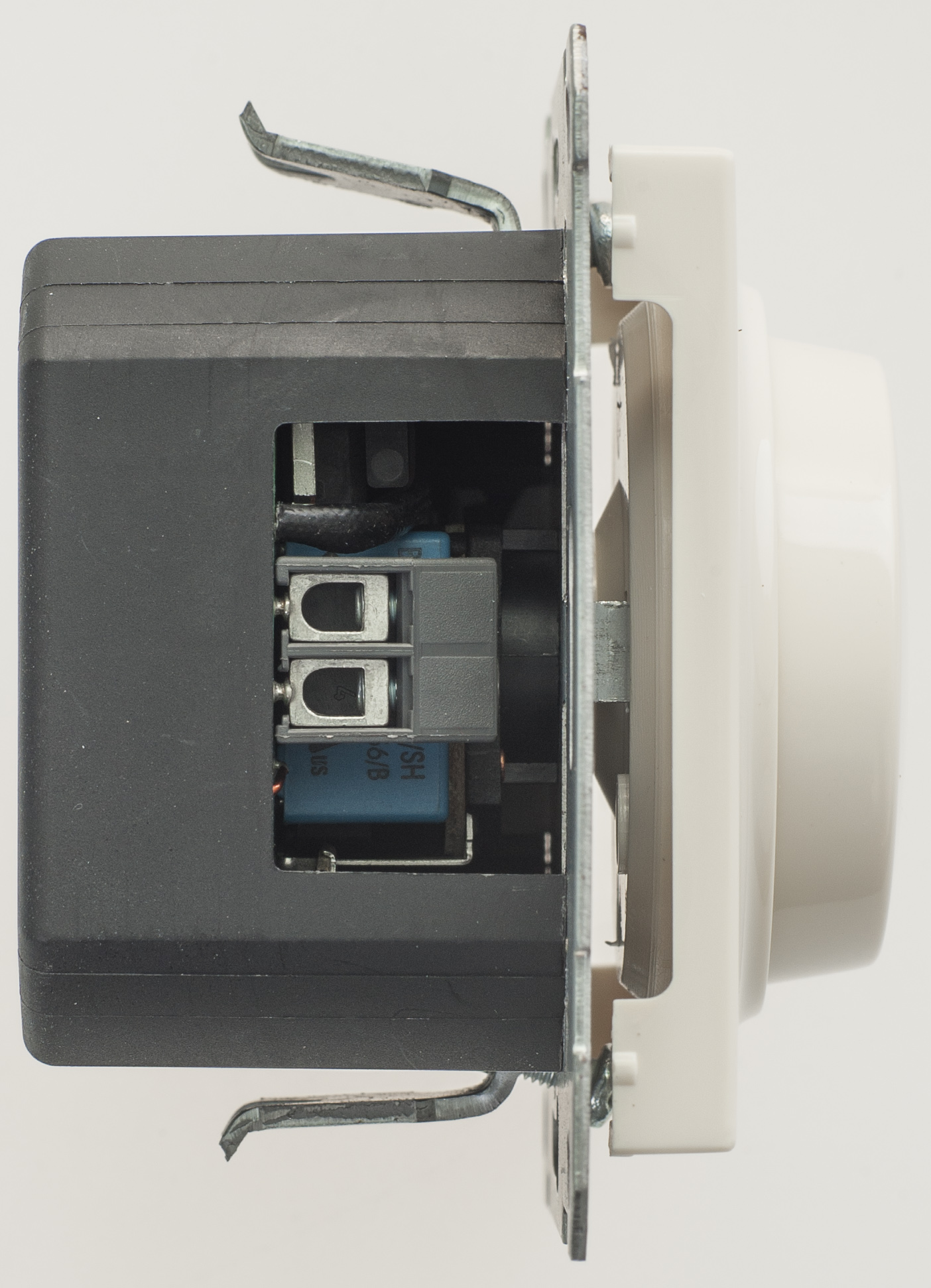 Image Description for https://tedi24.pro/itcmedia/images/20190426/SR5S0286_SCHNEIDERELECTRIC_2.jpeg