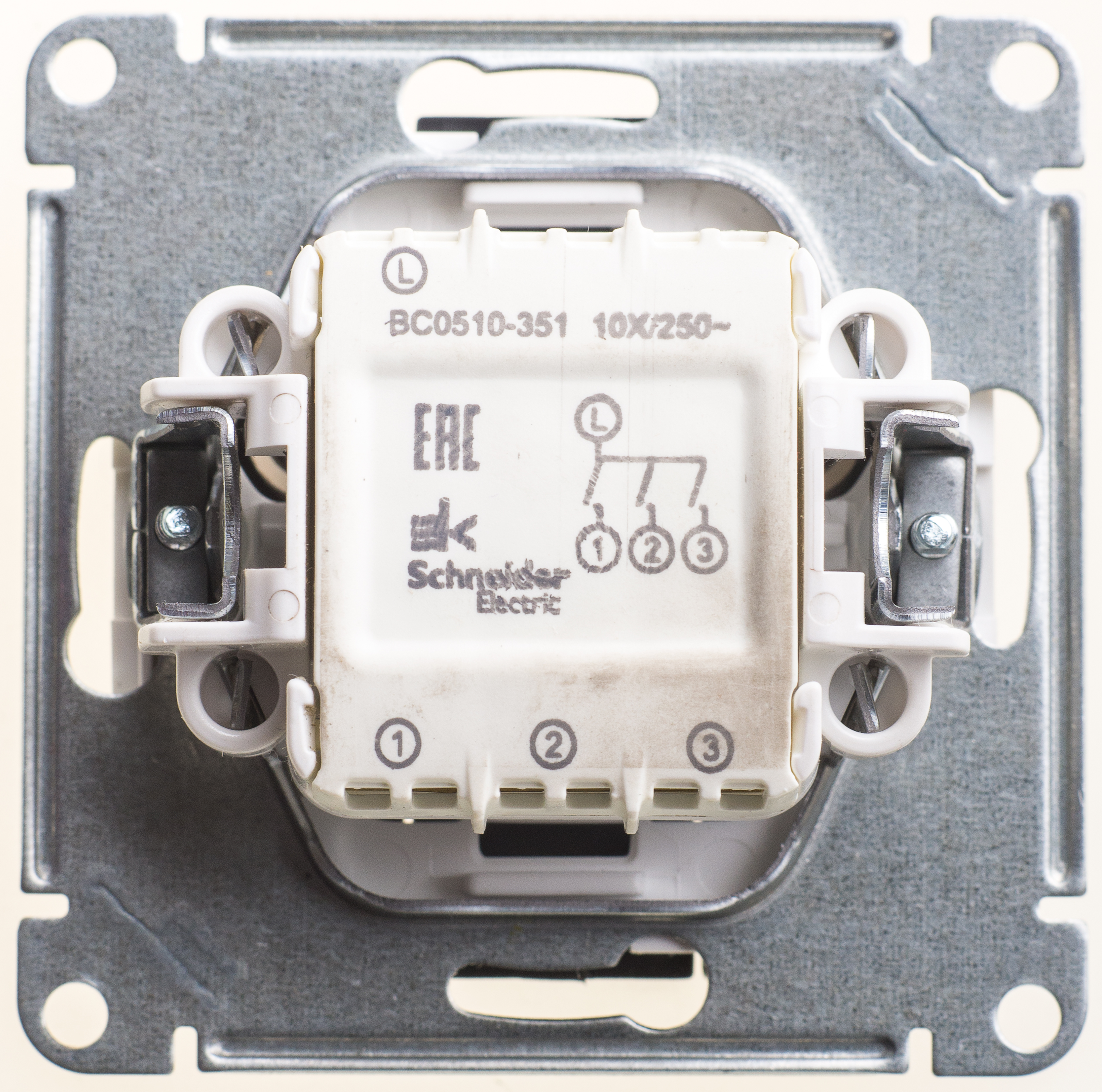 https://tedi24.pro/itcmedia/images/20190426/VS0510351686_SCHNEIDERELECTRIC_2.jpeg Image Description for https://tedi24.pro/itcmedia/images/20190426/VS0510351686_SCHNEIDERELECTRIC_2.jpeg