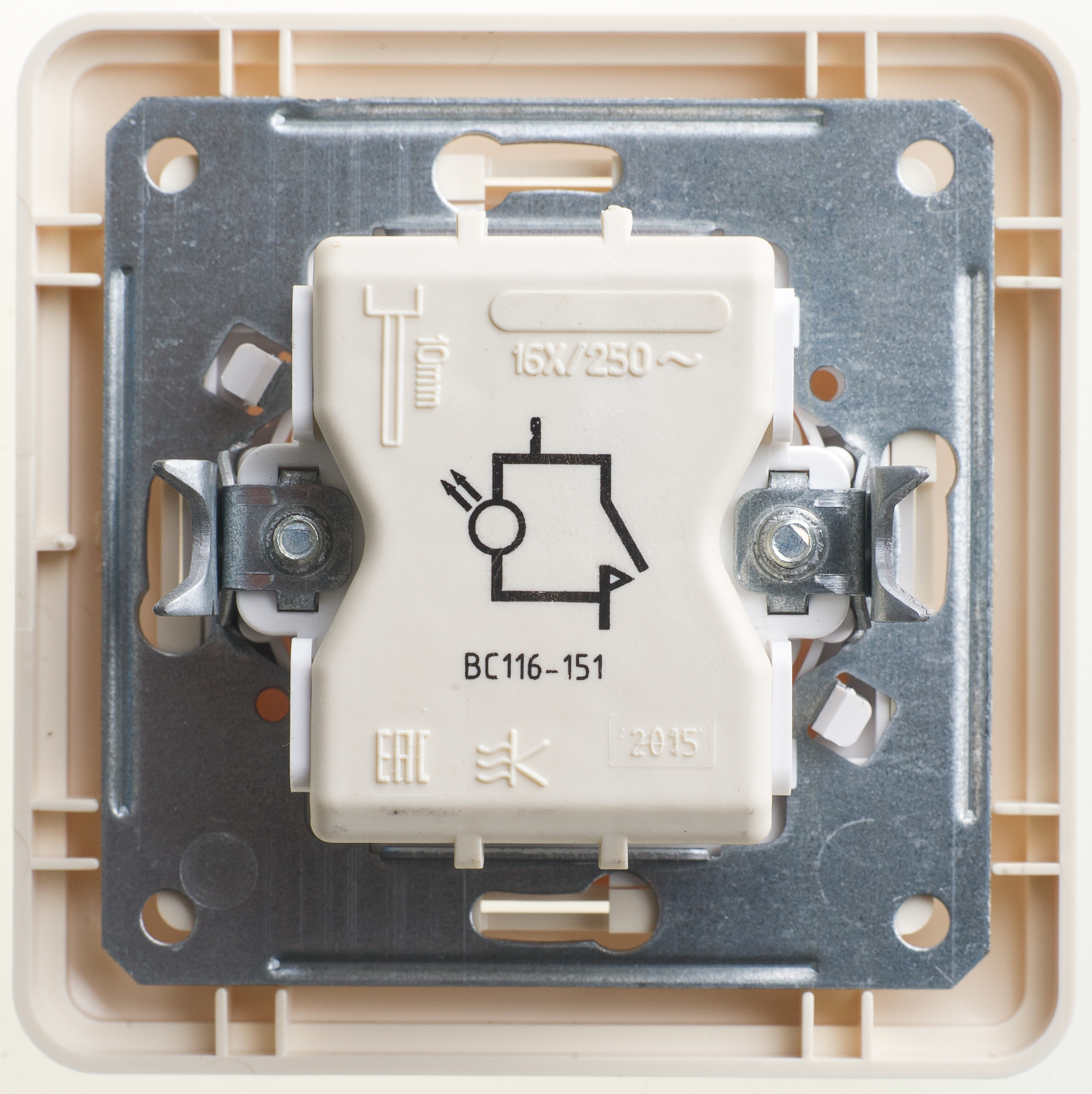 Image Description for https://tedi24.pro/itcmedia/images/20190426/VS11615128_SCHNEIDERELECTRIC_1.jpeg