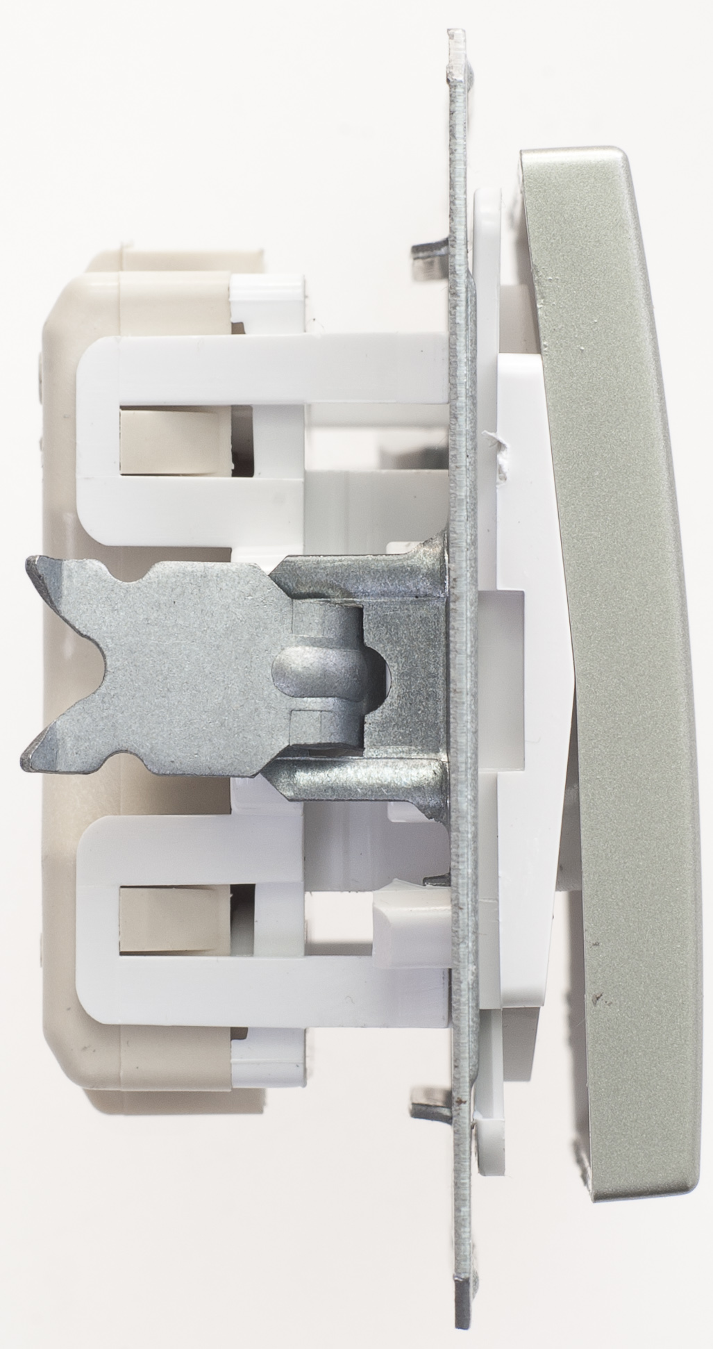 https://tedi24.pro/itcmedia/images/20190426/VS216152486_SCHNEIDERELECTRIC_2.jpeg Image Description for https://tedi24.pro/itcmedia/images/20190426/VS216152486_SCHNEIDERELECTRIC_2.jpeg