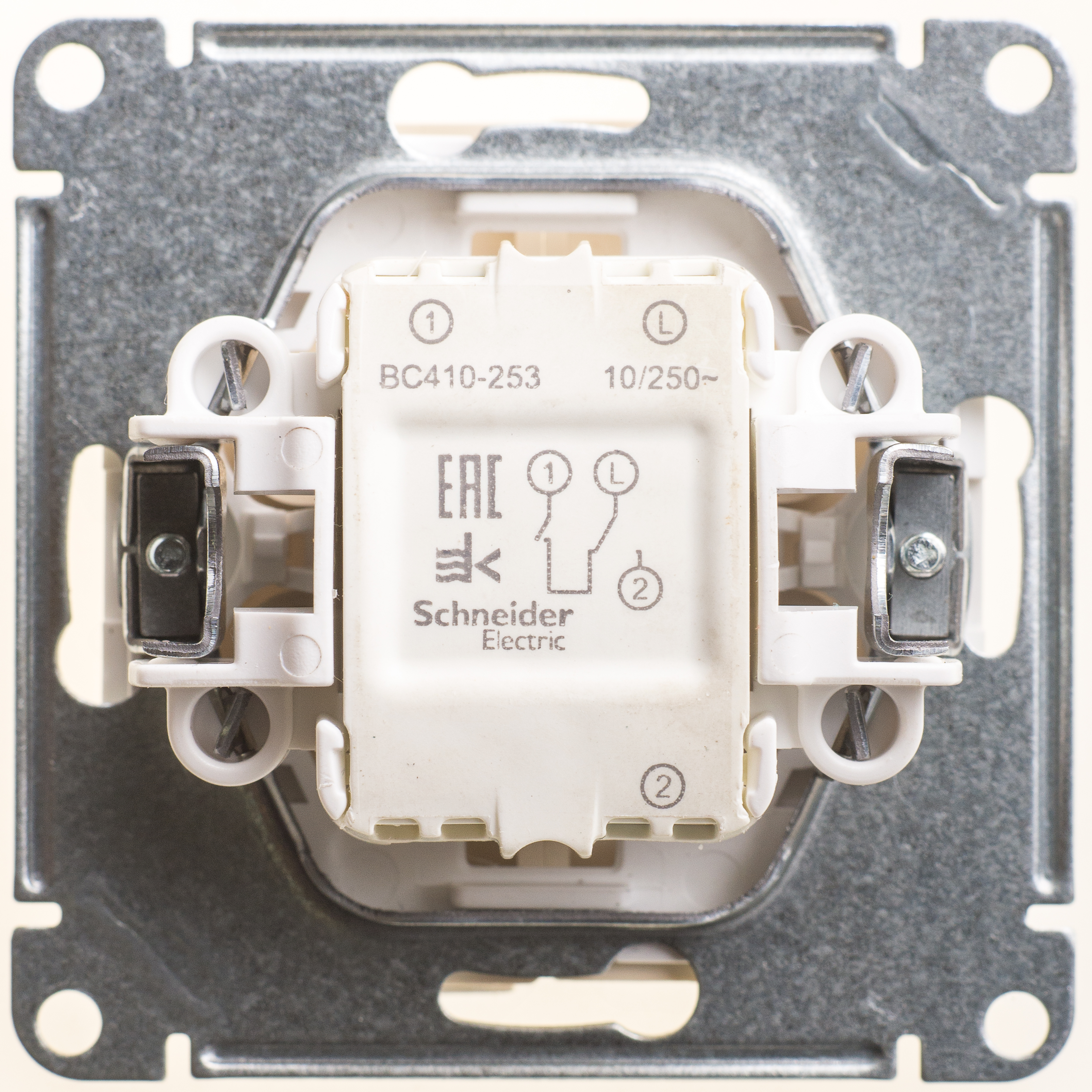 https://tedi24.pro/itcmedia/images/20190426/VS410253286_SCHNEIDERELECTRIC_1.jpeg Image Description for https://tedi24.pro/itcmedia/images/20190426/VS410253286_SCHNEIDERELECTRIC_1.jpeg