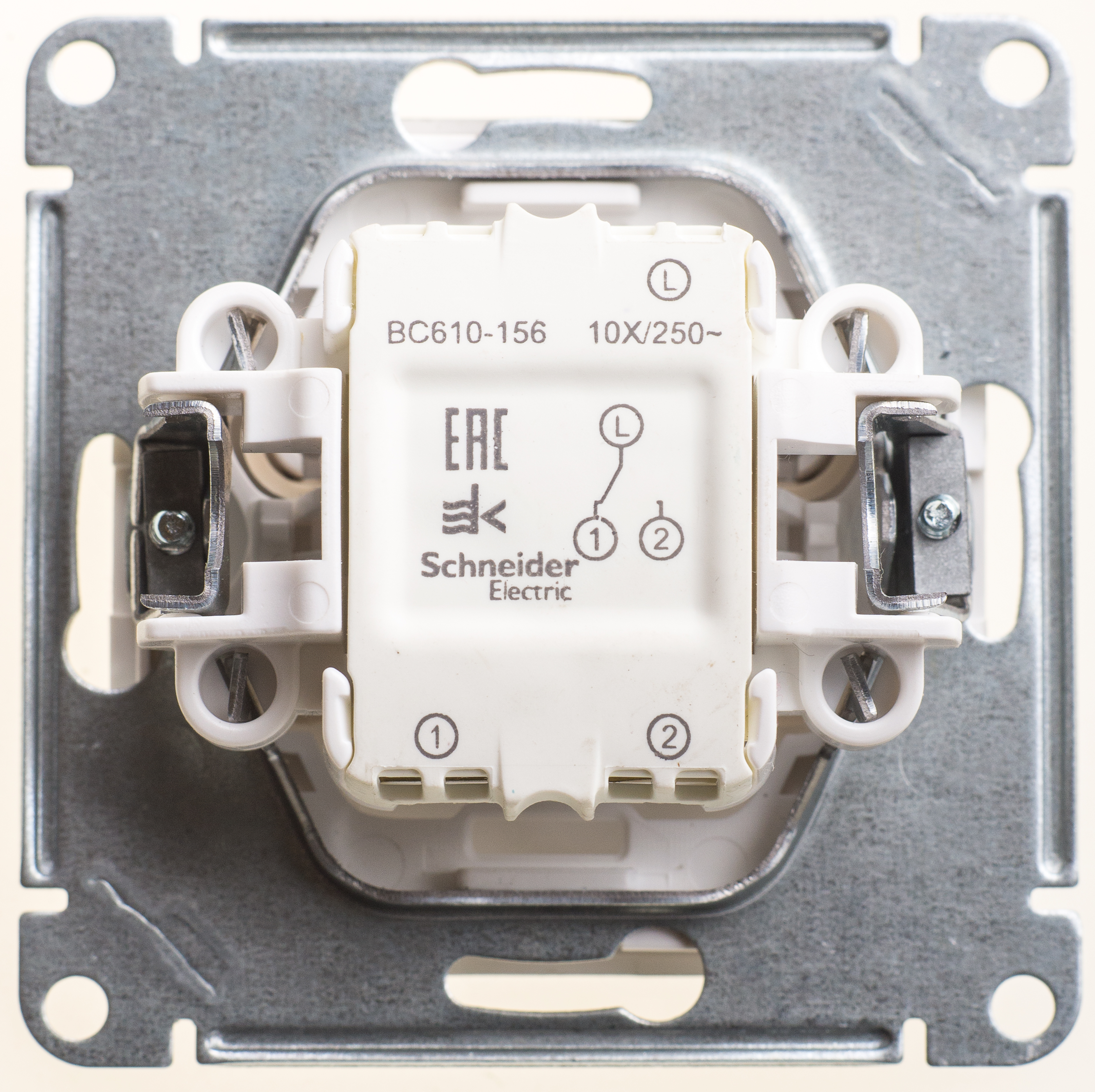 https://tedi24.pro/itcmedia/images/20190426/VS610156586_SCHNEIDERELECTRIC_2.jpeg Image Description for https://tedi24.pro/itcmedia/images/20190426/VS610156586_SCHNEIDERELECTRIC_2.jpeg