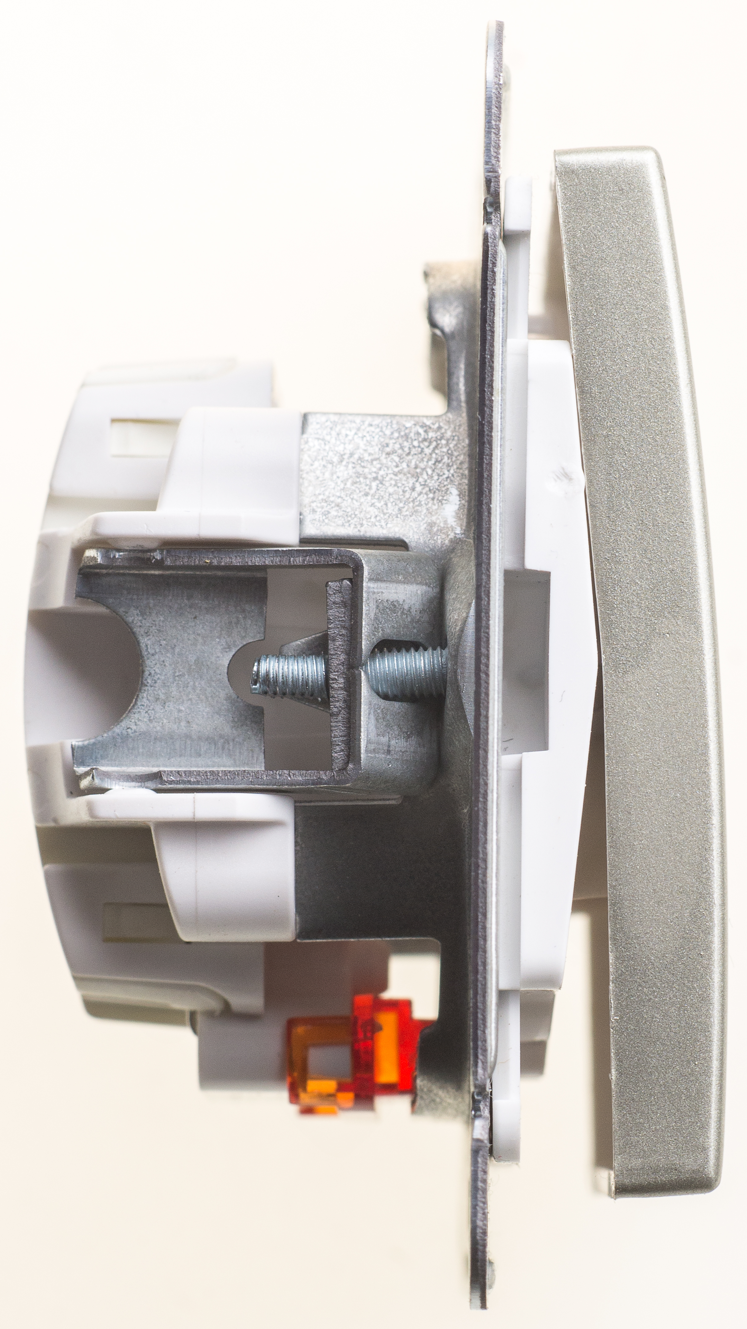 https://tedi24.pro/itcmedia/images/20190426/VS610157486_SCHNEIDERELECTRIC_3.jpeg Image Description for https://tedi24.pro/itcmedia/images/20190426/VS610157486_SCHNEIDERELECTRIC_3.jpeg