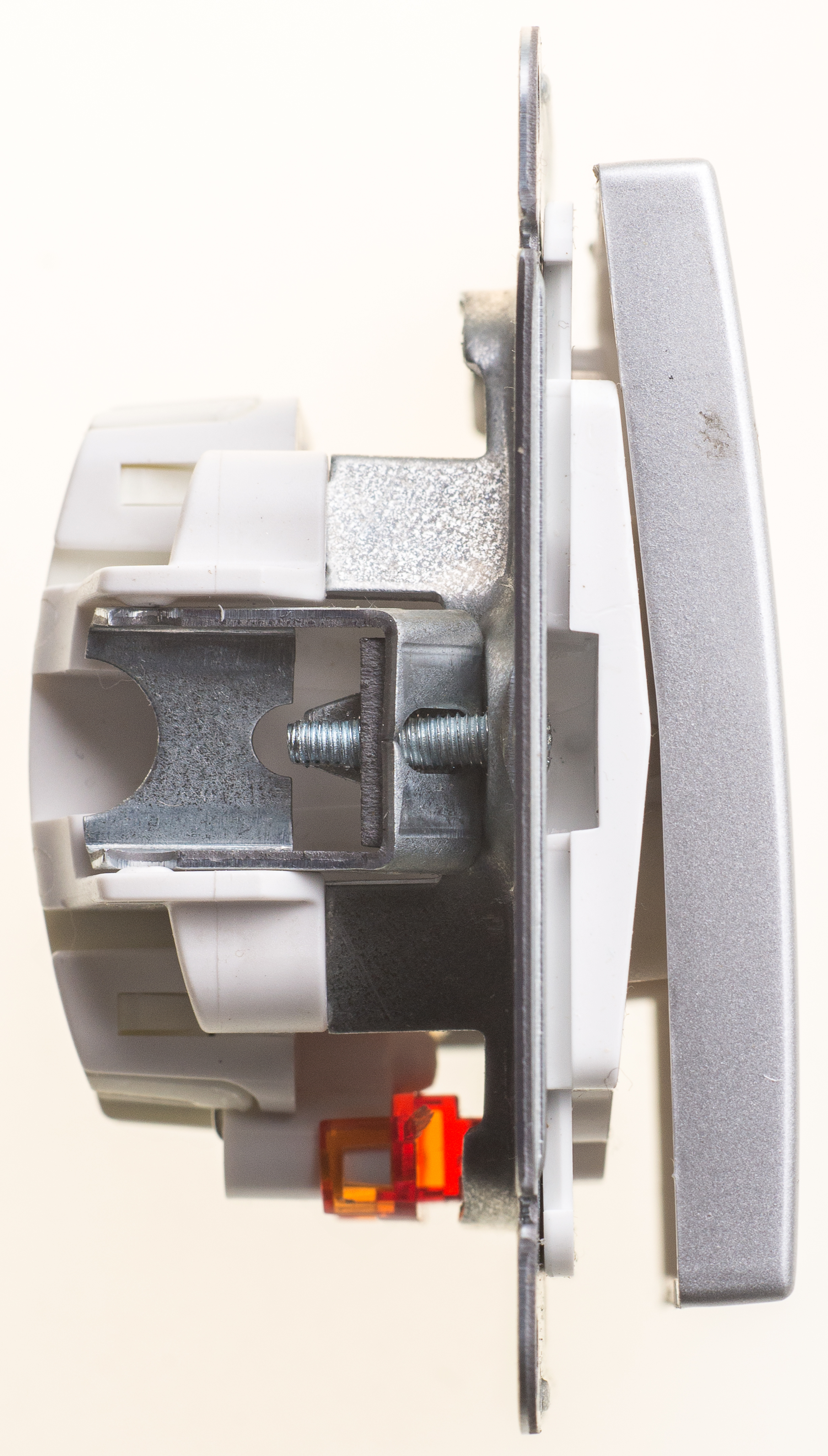 https://tedi24.pro/itcmedia/images/20190426/VS610157586_SCHNEIDERELECTRIC_3.jpeg Image Description for https://tedi24.pro/itcmedia/images/20190426/VS610157586_SCHNEIDERELECTRIC_3.jpeg