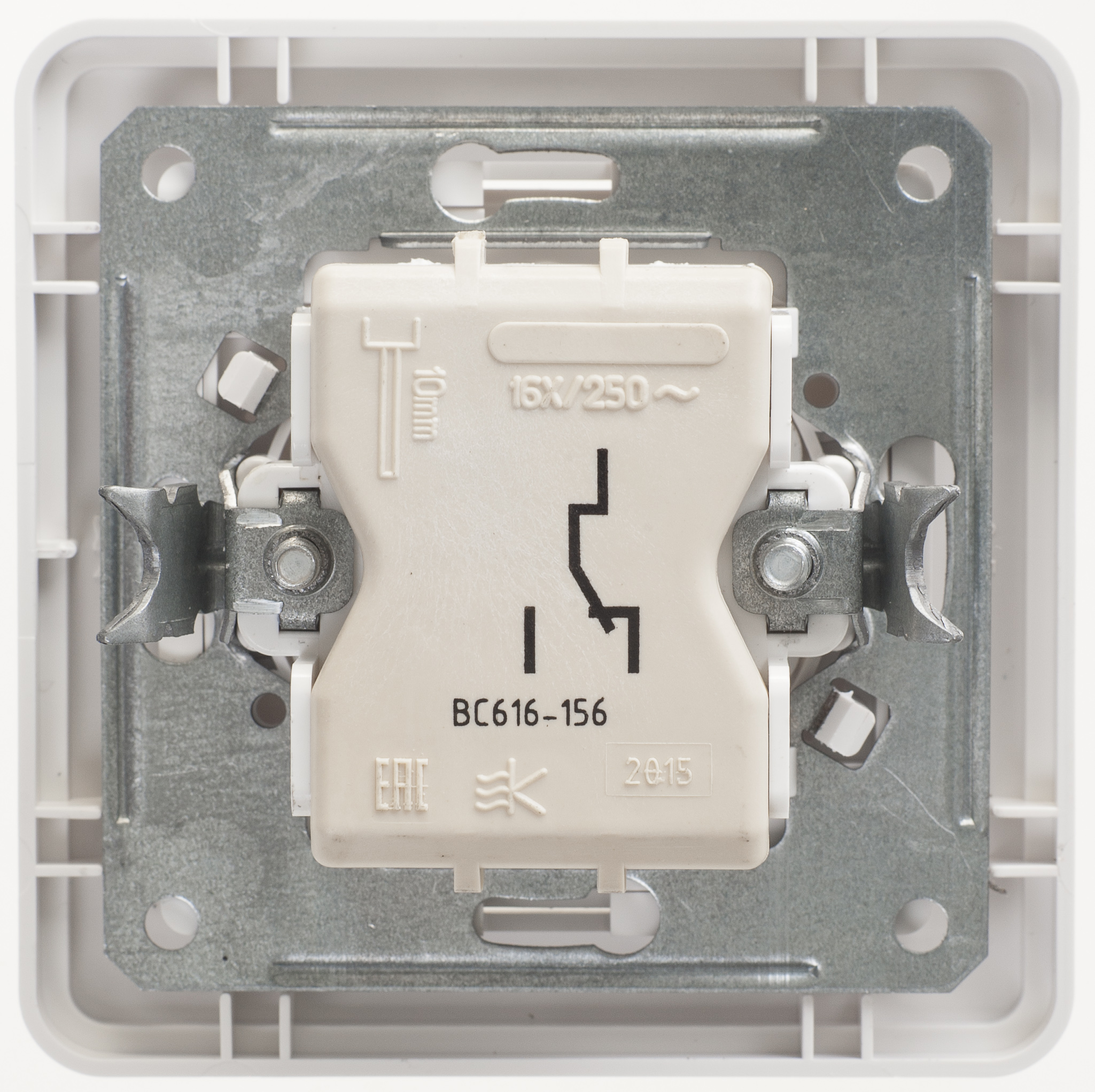 Image Description for https://tedi24.pro/itcmedia/images/20190426/VS61615618_SCHNEIDERELECTRIC_1.jpeg