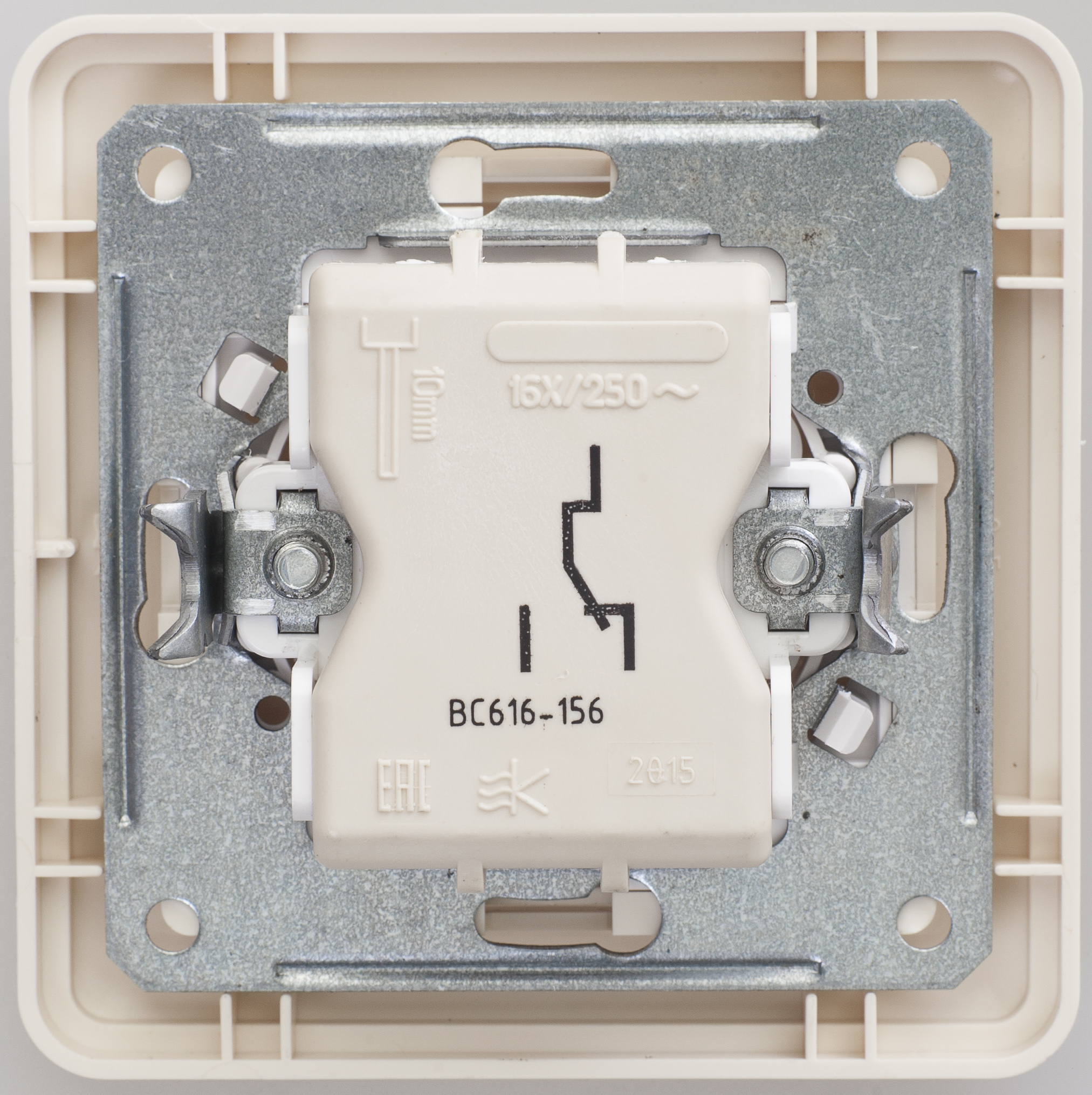 Image Description for https://tedi24.pro/itcmedia/images/20190426/VS61615628_SCHNEIDERELECTRIC_1.jpeg