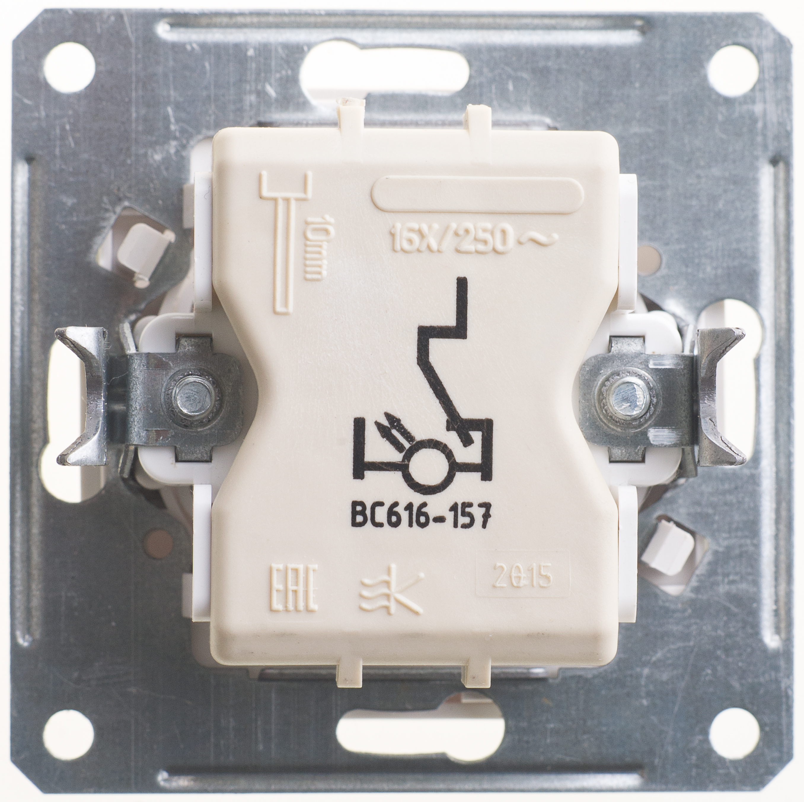 Image Description for https://tedi24.pro/itcmedia/images/20190426/VS616157186_SCHNEIDERELECTRIC_1.jpeg