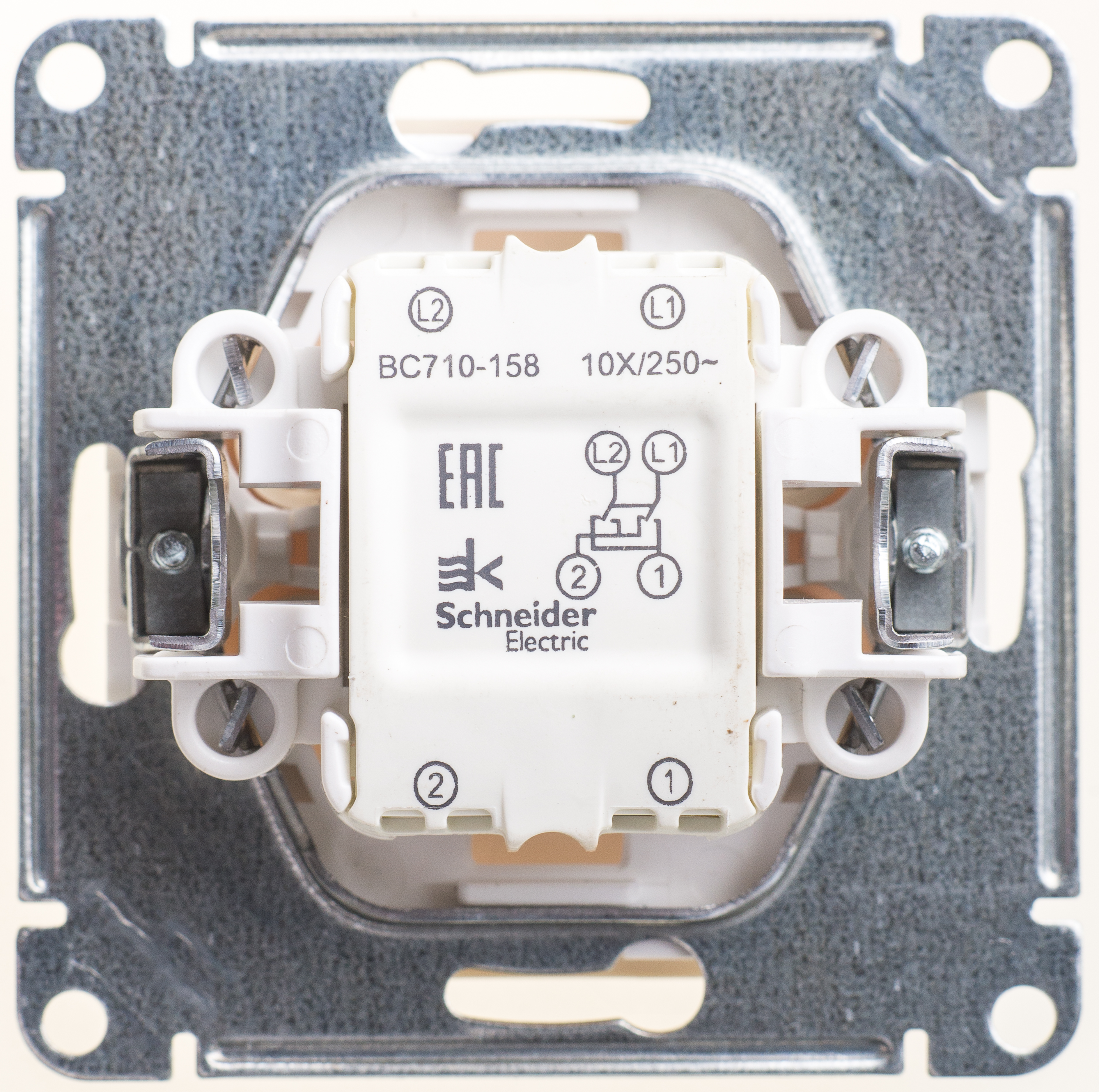 https://tedi24.pro/itcmedia/images/20190426/VS710158286_SCHNEIDERELECTRIC_1.jpeg Image Description for https://tedi24.pro/itcmedia/images/20190426/VS710158286_SCHNEIDERELECTRIC_1.jpeg