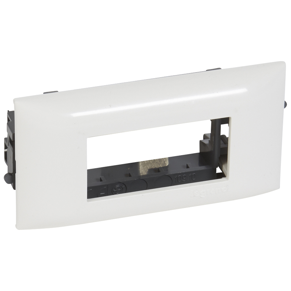 Image Description for https://tedi24.pro/itcmedia/images/20190702/010910_LEGRAND_1.jpg