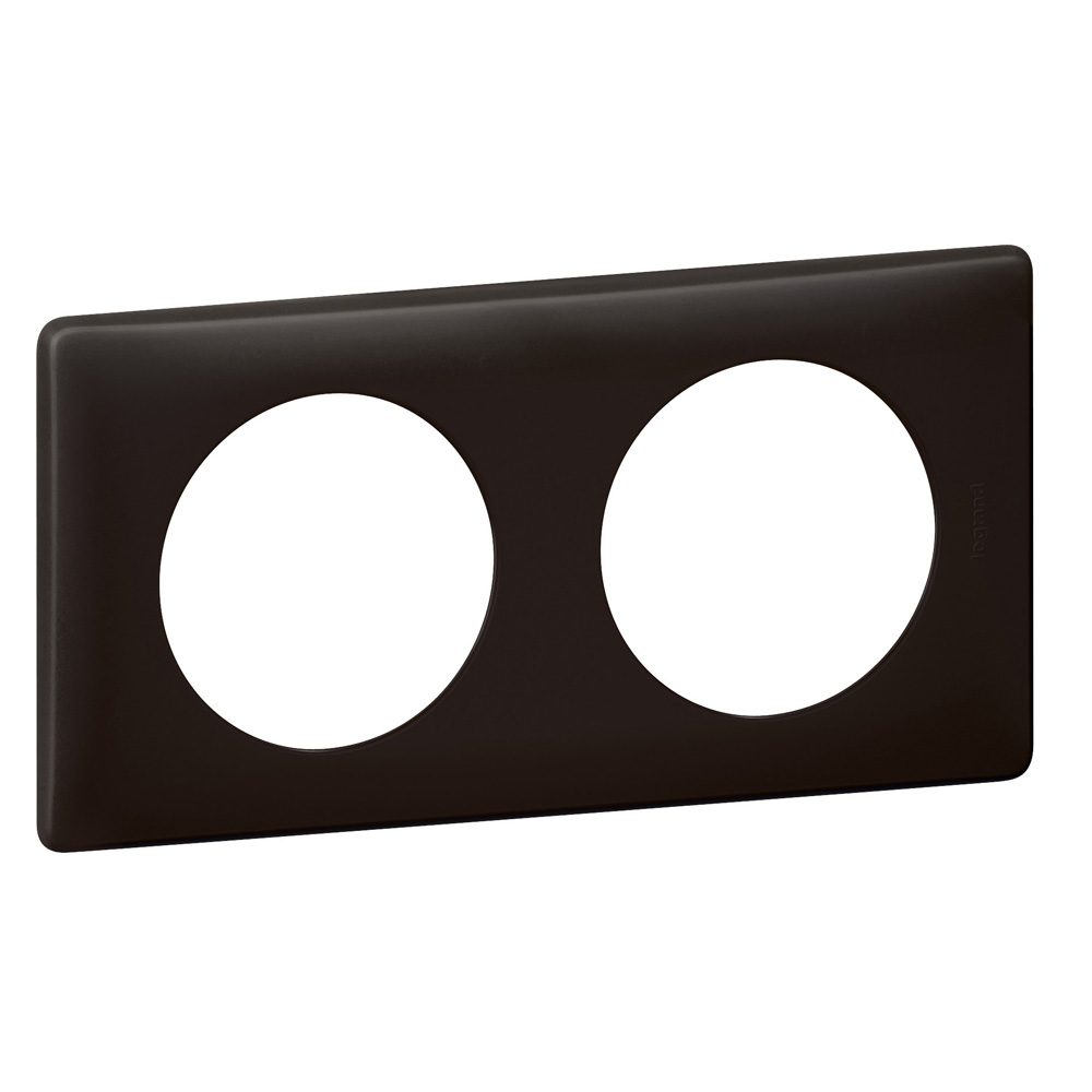 Image Description for https://tedi24.pro/itcmedia/images/20190702/066742_LEGRAND_1.jpg