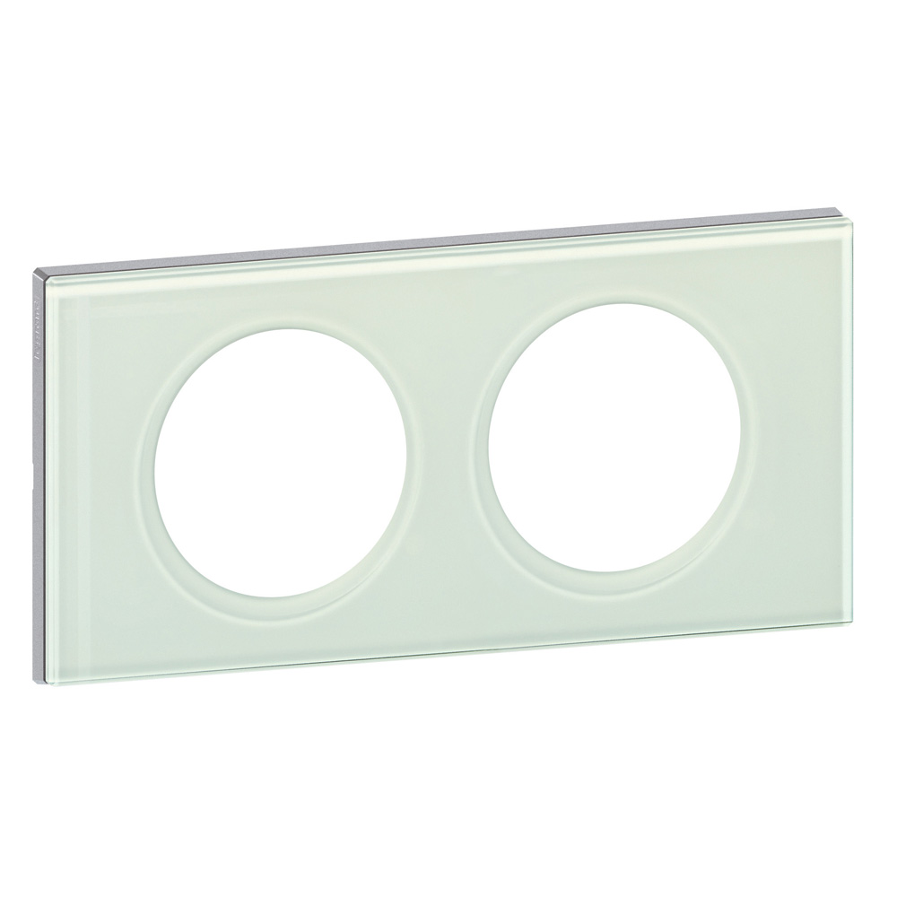 Image Description for https://tedi24.pro/itcmedia/images/20190702/069312_LEGRAND_1.jpg
