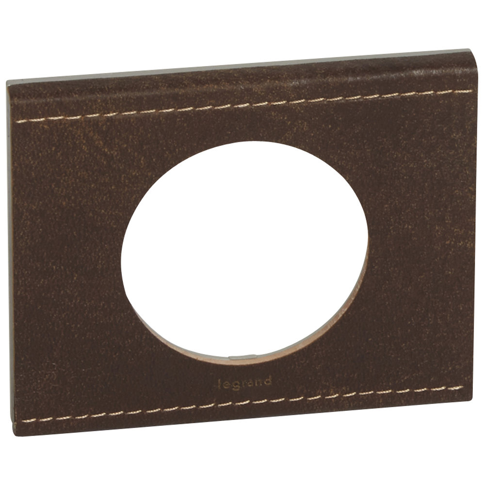 Image Description for https://tedi24.pro/itcmedia/images/20190702/069401_LEGRAND_1.jpg