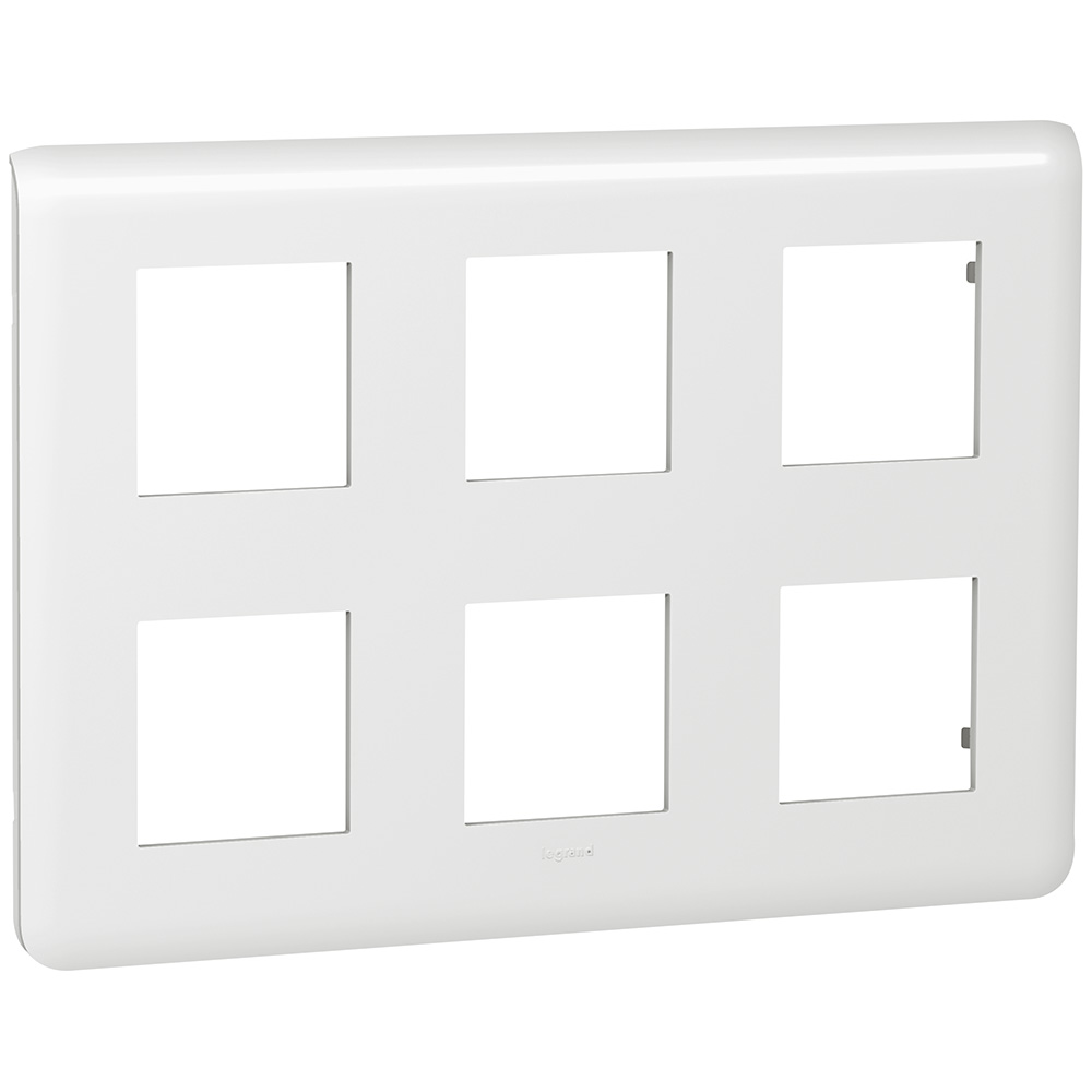 Image Description for https://tedi24.pro/itcmedia/images/20190702/078832_LEGRAND_1.jpg