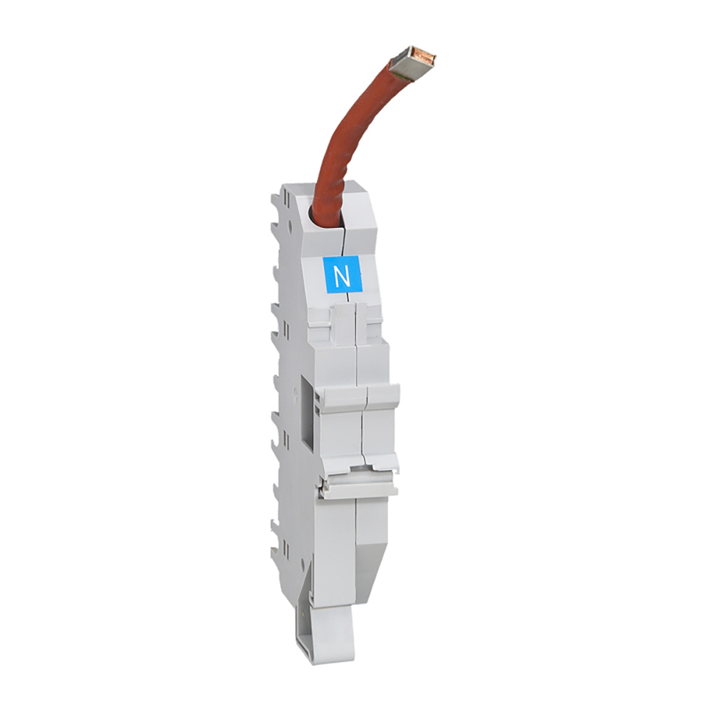 Image Description for https://tedi24.pro/itcmedia/images/20190702/404517_LEGRAND_1.jpg