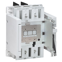 Image Description for https://tedi24.pro/itcmedia/images/20190702/422588_LEGRAND_1.jpg