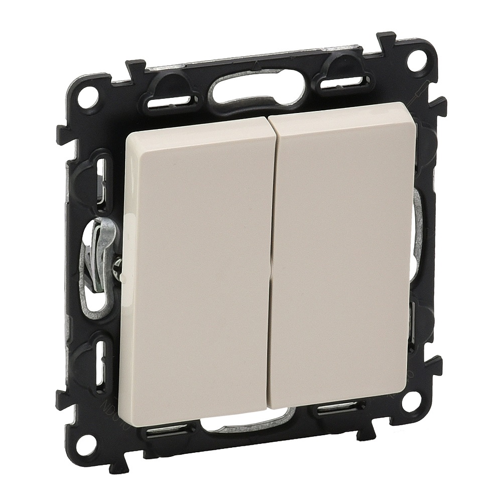 https://tedi24.pro/itcmedia/images/20190702/752505_LEGRAND_1.jpg Image Description for https://tedi24.pro/itcmedia/images/20190702/752505_LEGRAND_1.jpg