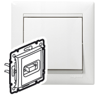 Image Description for https://tedi24.pro/itcmedia/images/20190702/770083_LEGRAND_1.jpg