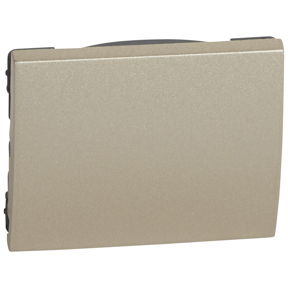 Image Description for https://tedi24.pro/itcmedia/images/20190702/771410_LEGRAND_1.jpg