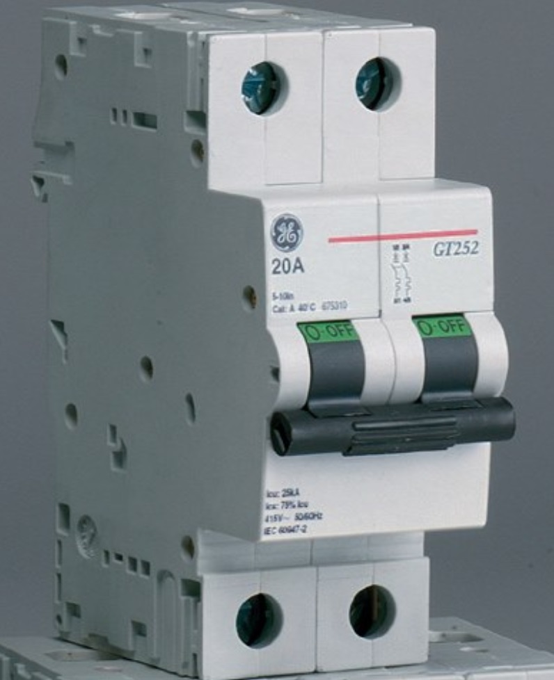 https://tedi24.pro/itcmedia/images/20220712/675309_GEPOWERCONTROL_2.jpg Image Description for https://tedi24.pro/itcmedia/images/20220712/675309_GEPOWERCONTROL_2.jpg